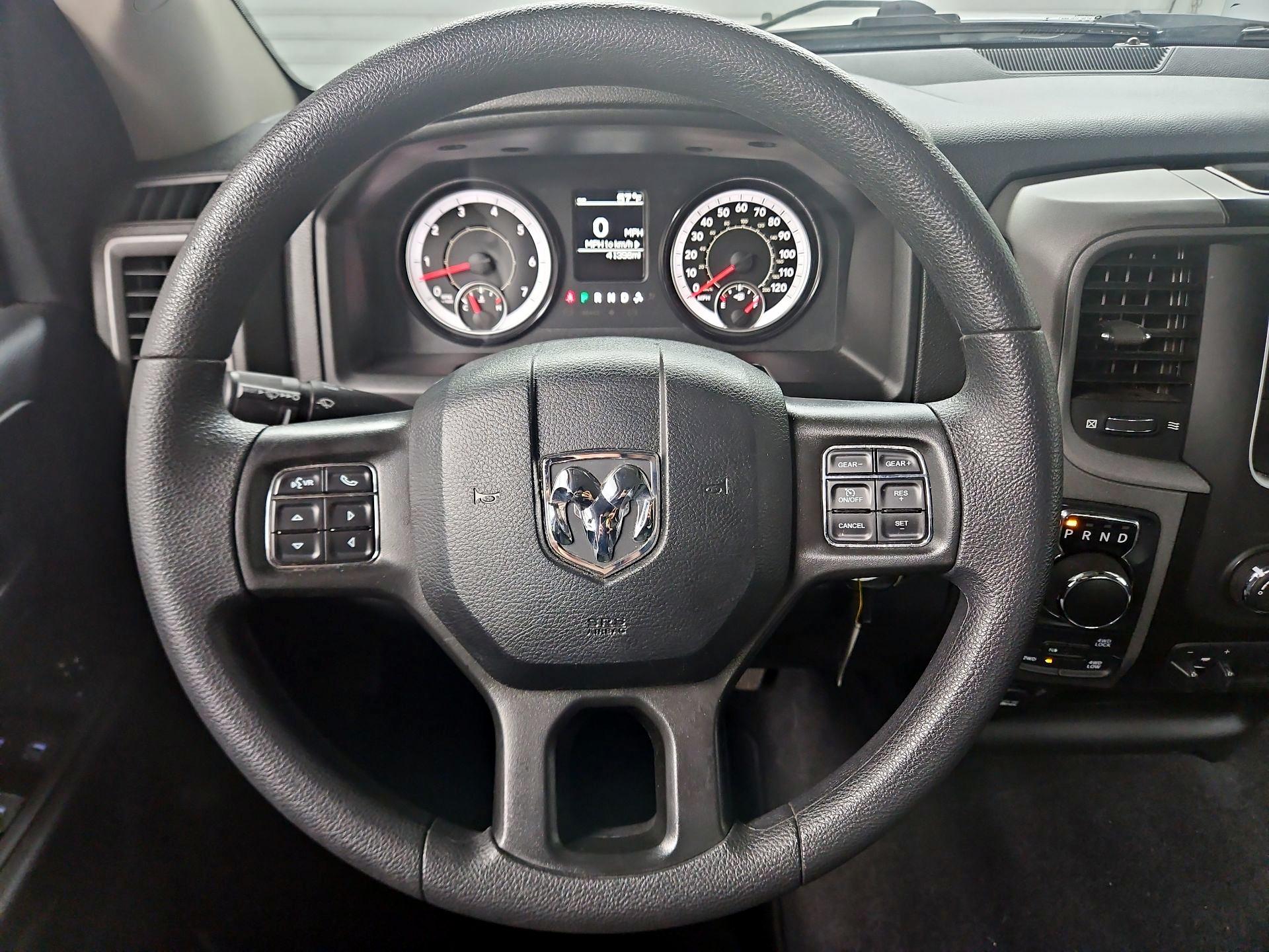 Thumbnail: 2022 RAM 1500 Classic - 10