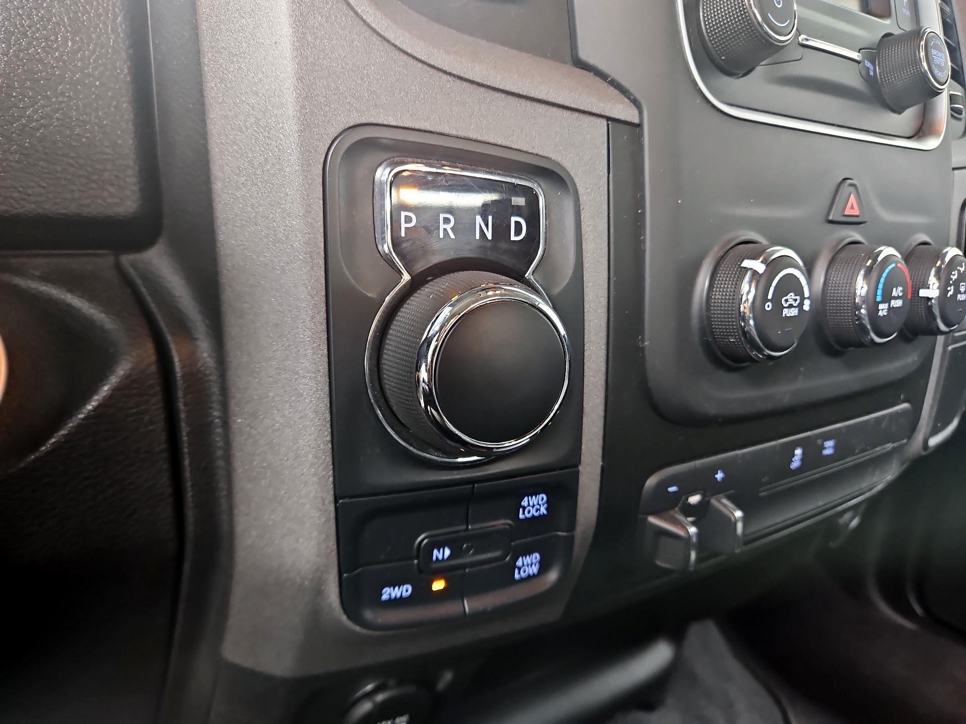 Thumbnail: 2022 RAM 1500 Classic - 17