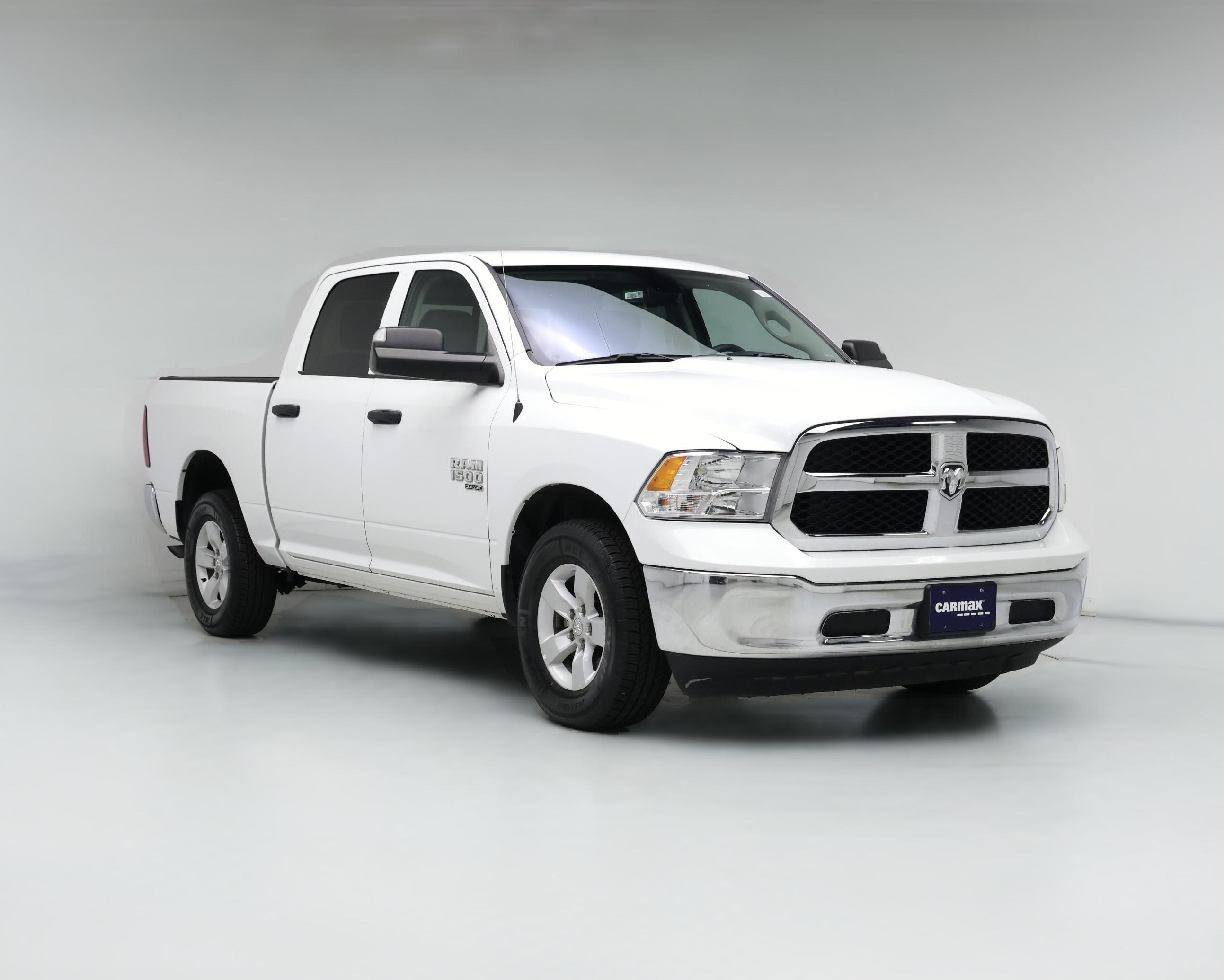 Thumbnail: 2023 RAM 1500 Classic - 1