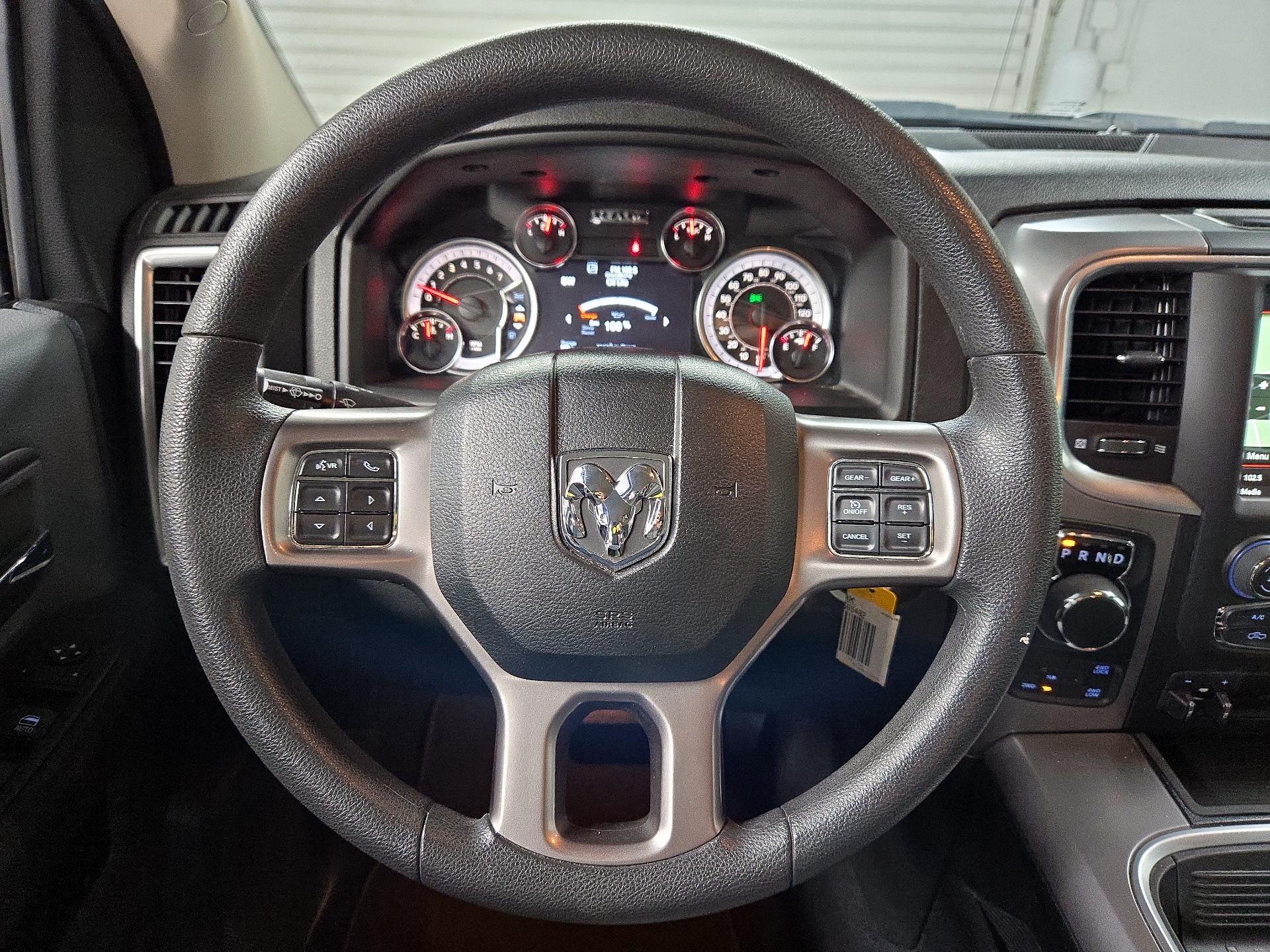 Thumbnail: 2023 RAM 1500 Classic - 10