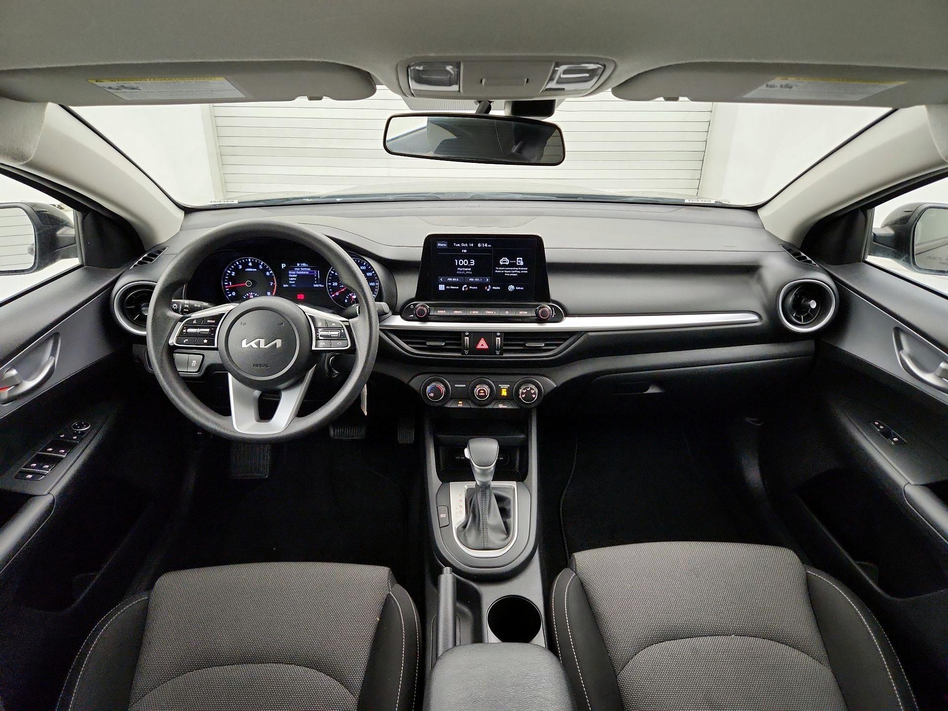 Thumbnail: 2023 Kia Forte - 9