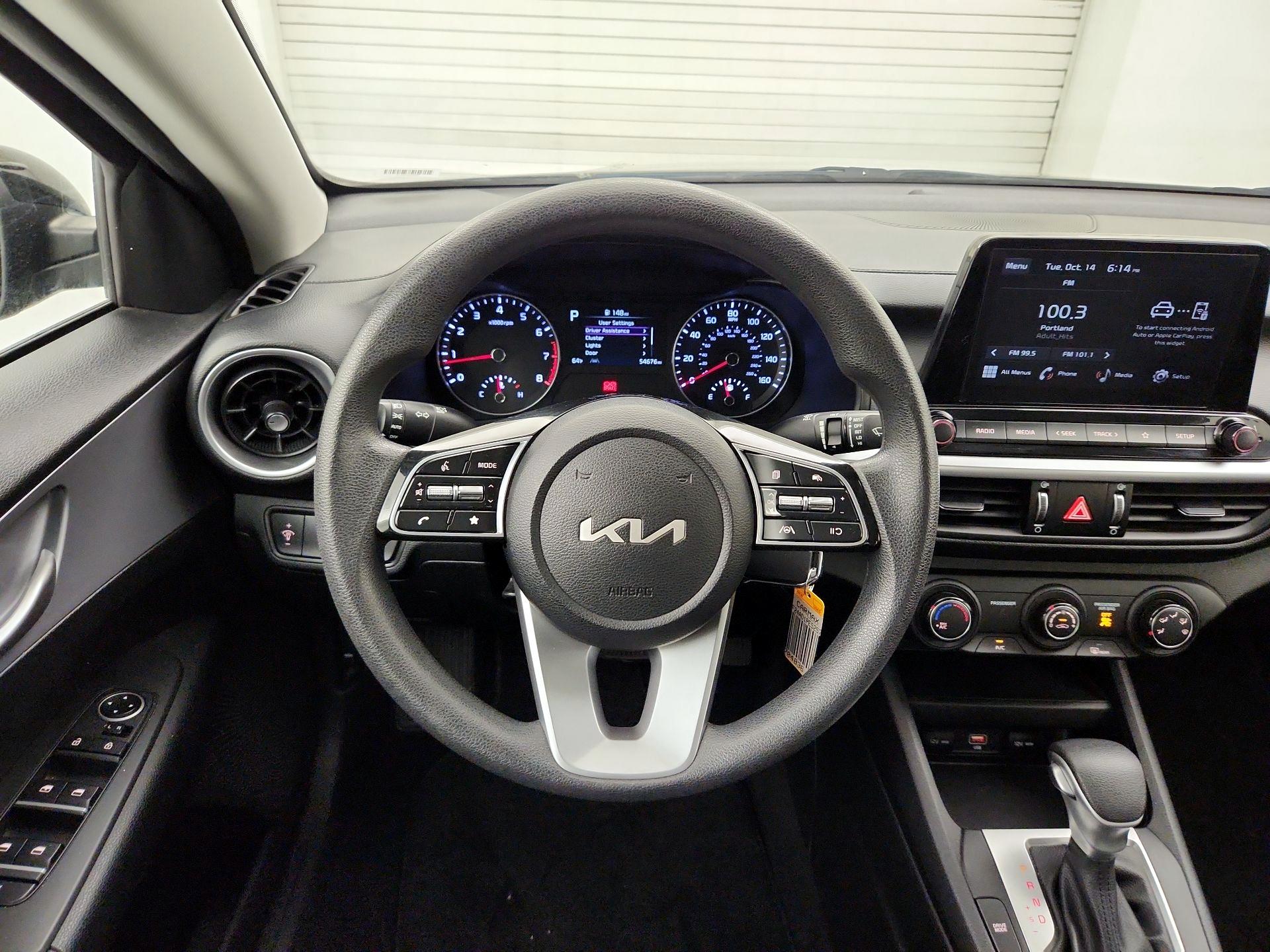 Thumbnail: 2023 Kia Forte - 10