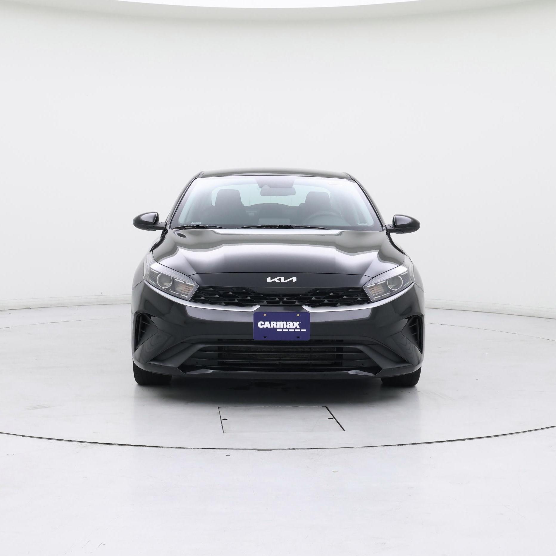 Thumbnail: 2023 Kia Forte - 5