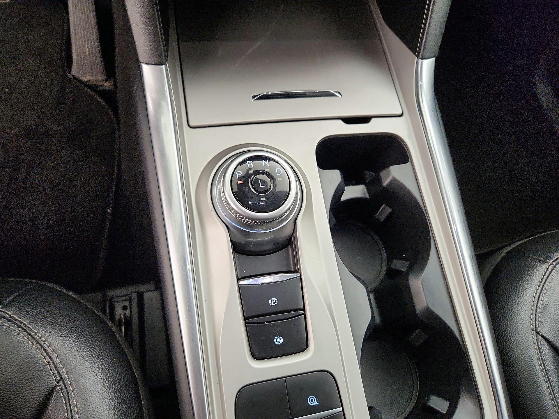 Thumbnail: 2023 Ford Explorer - 18