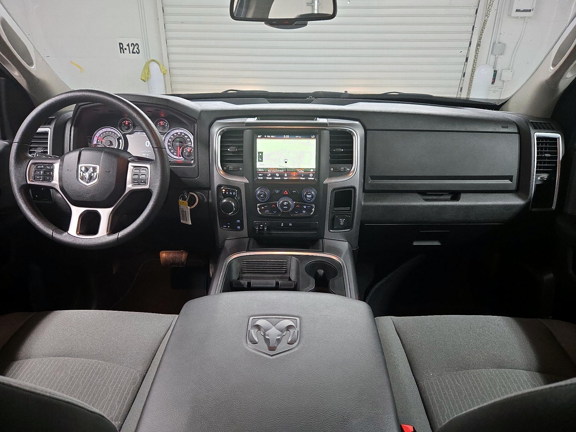 Thumbnail: 2023 RAM 1500 Classic - 9