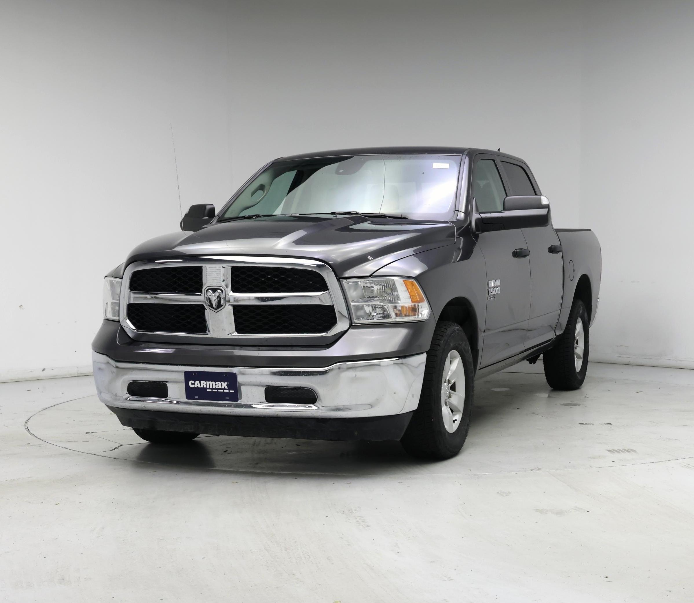 Thumbnail: 2023 RAM 1500 Classic - 4