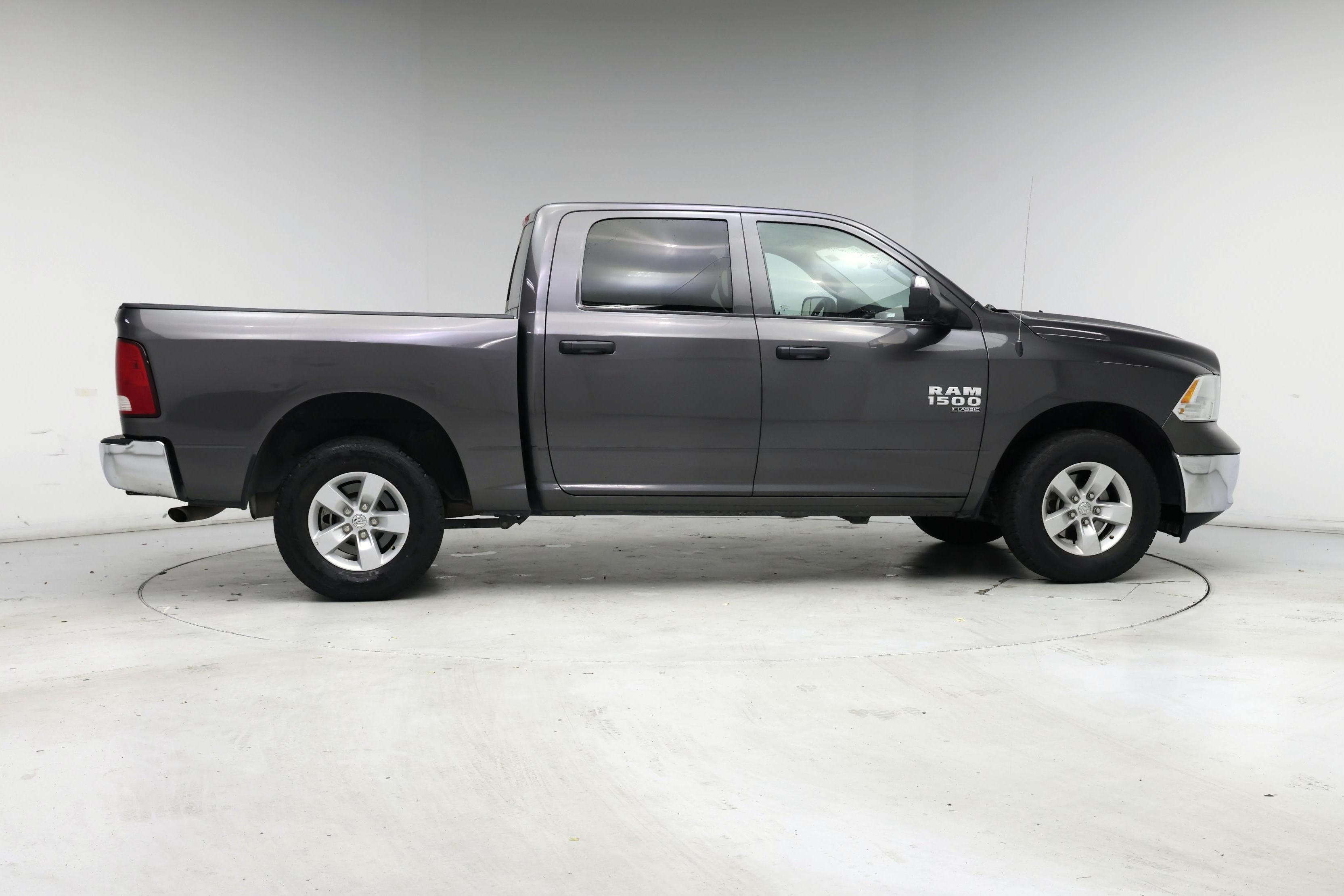 Thumbnail: 2023 RAM 1500 Classic - 7