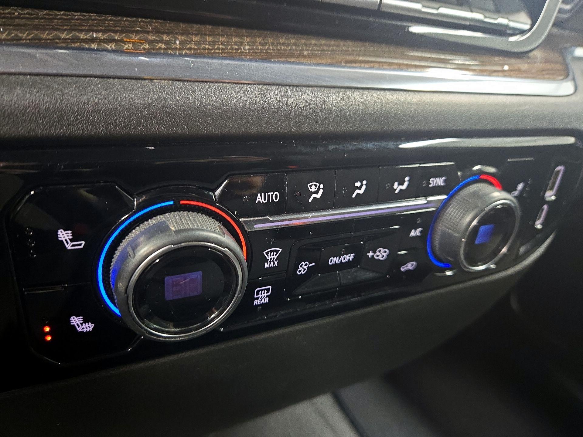 Thumbnail: 2023 Chevrolet Silverado 1500 - 16