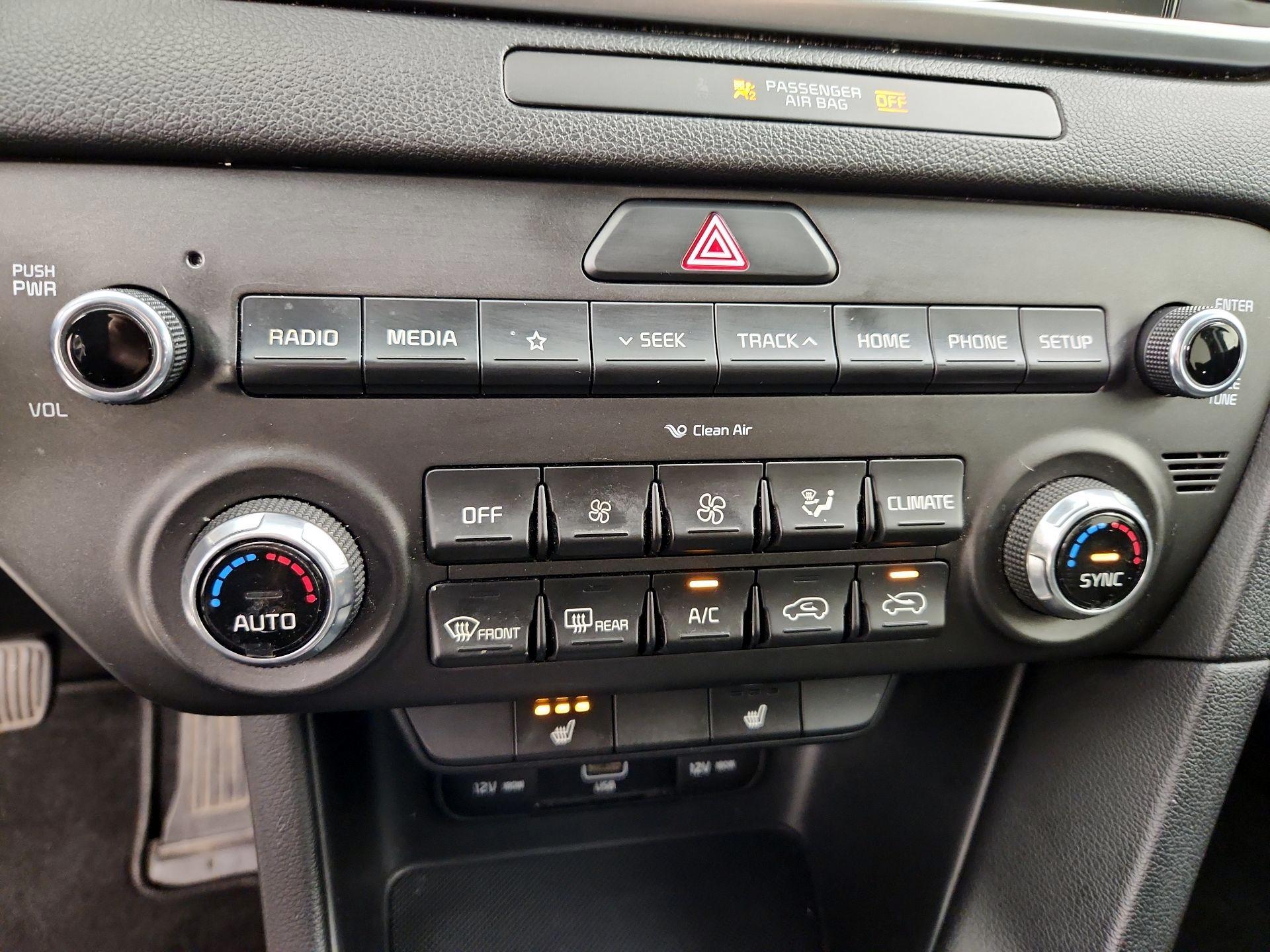 Thumbnail: 2021 Kia Sportage - 16