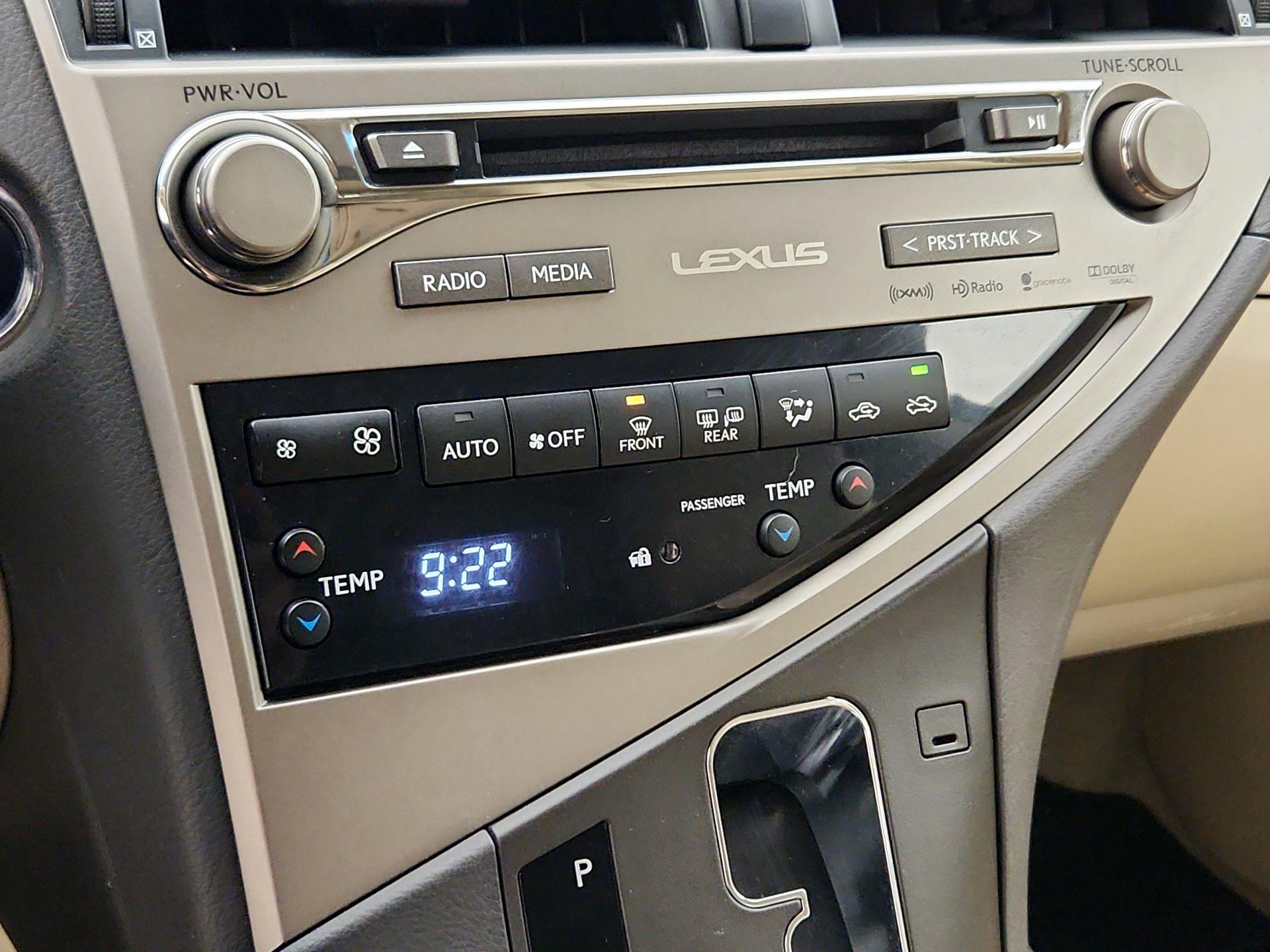 Thumbnail: 2015 Lexus RX - 16