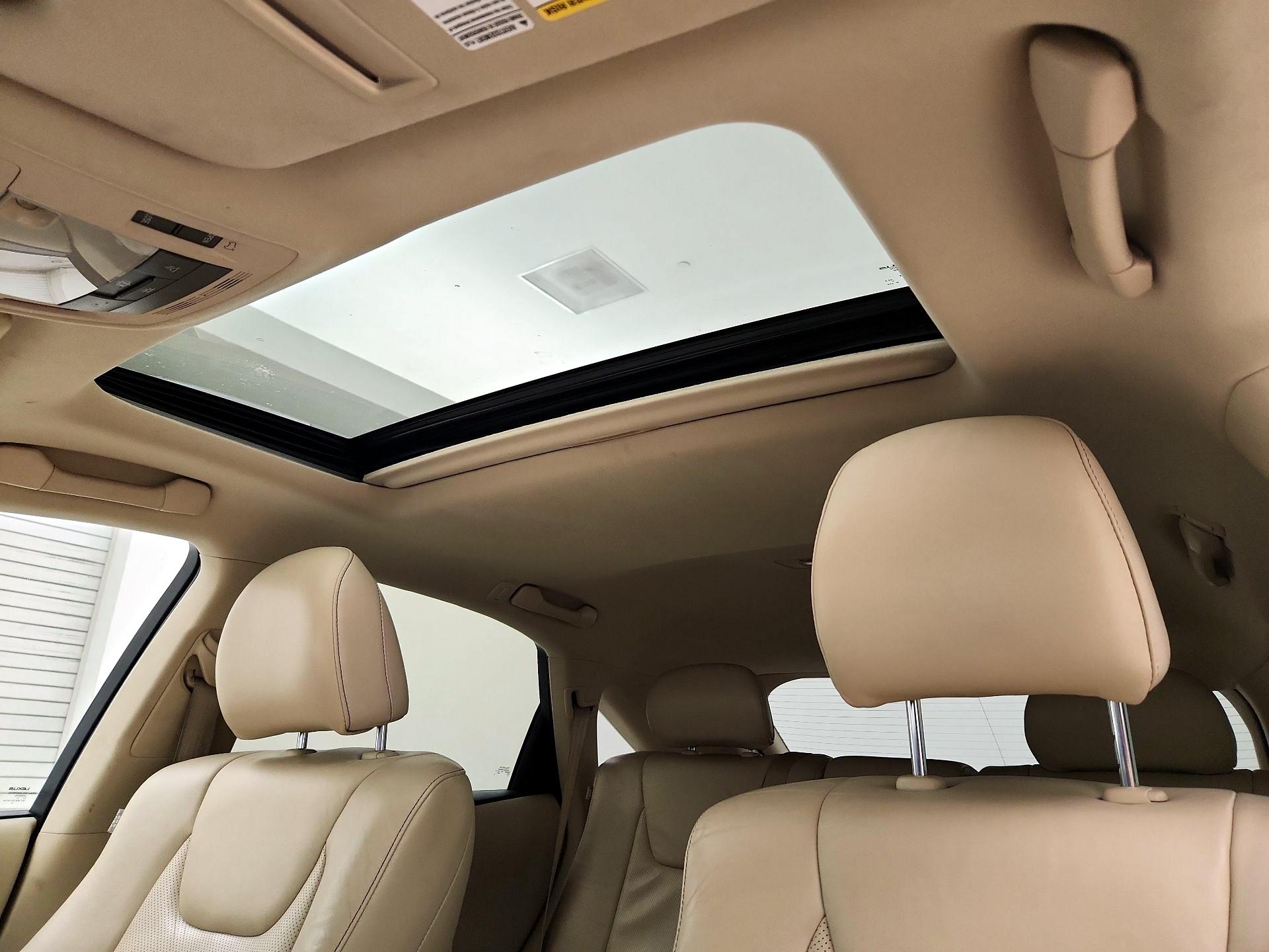 Thumbnail: 2015 Lexus RX - 19