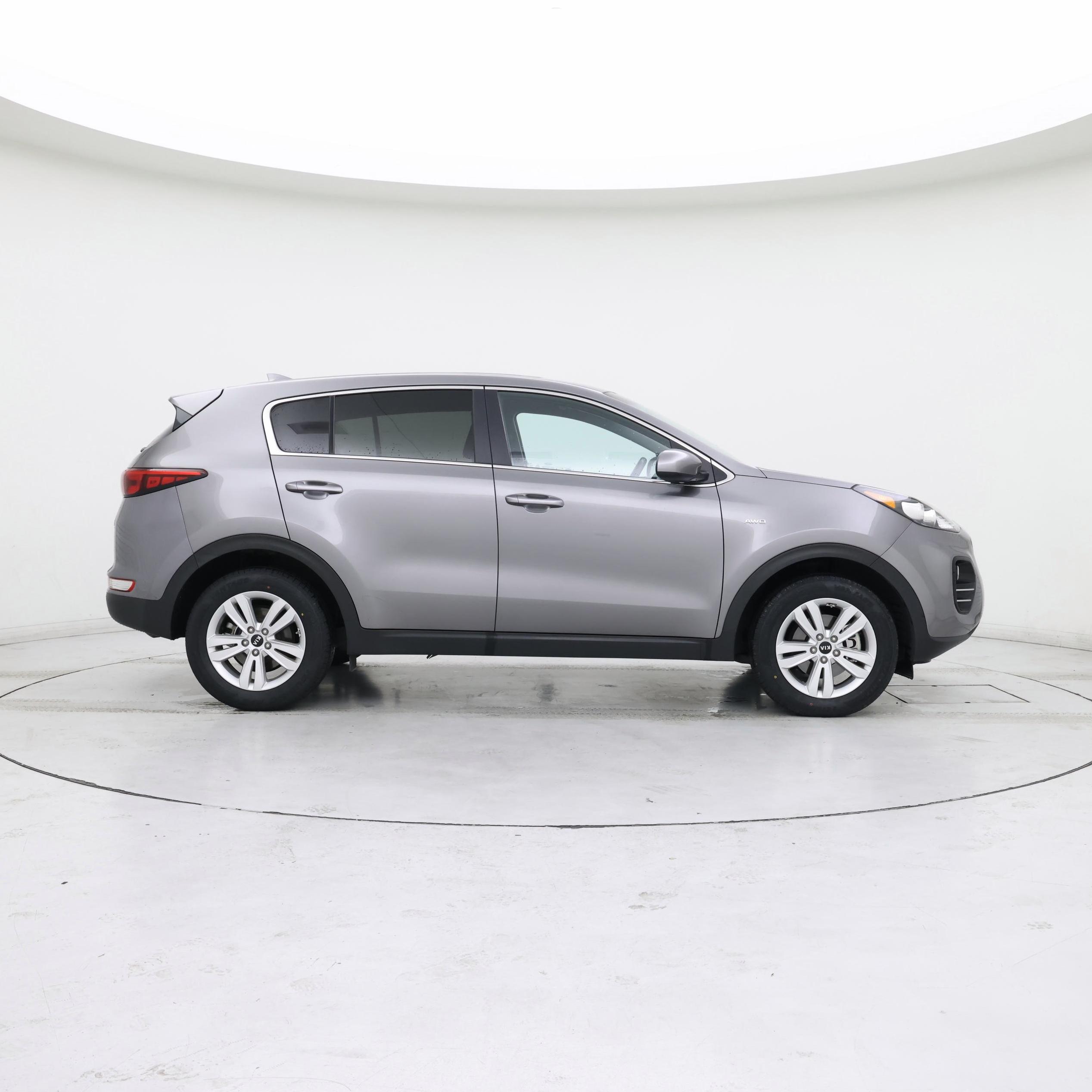 Thumbnail: 2018 Kia Sportage - 7