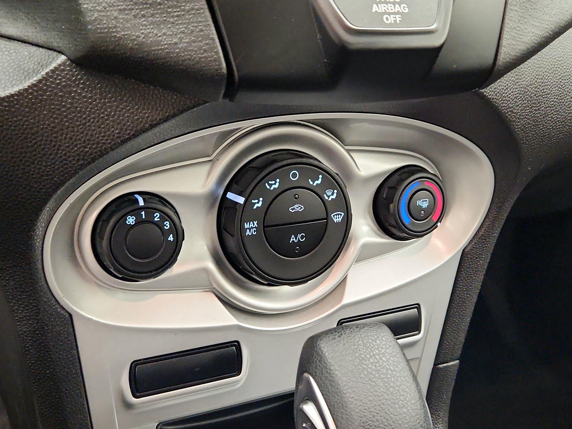 Thumbnail: 2019 Ford Fiesta - 16