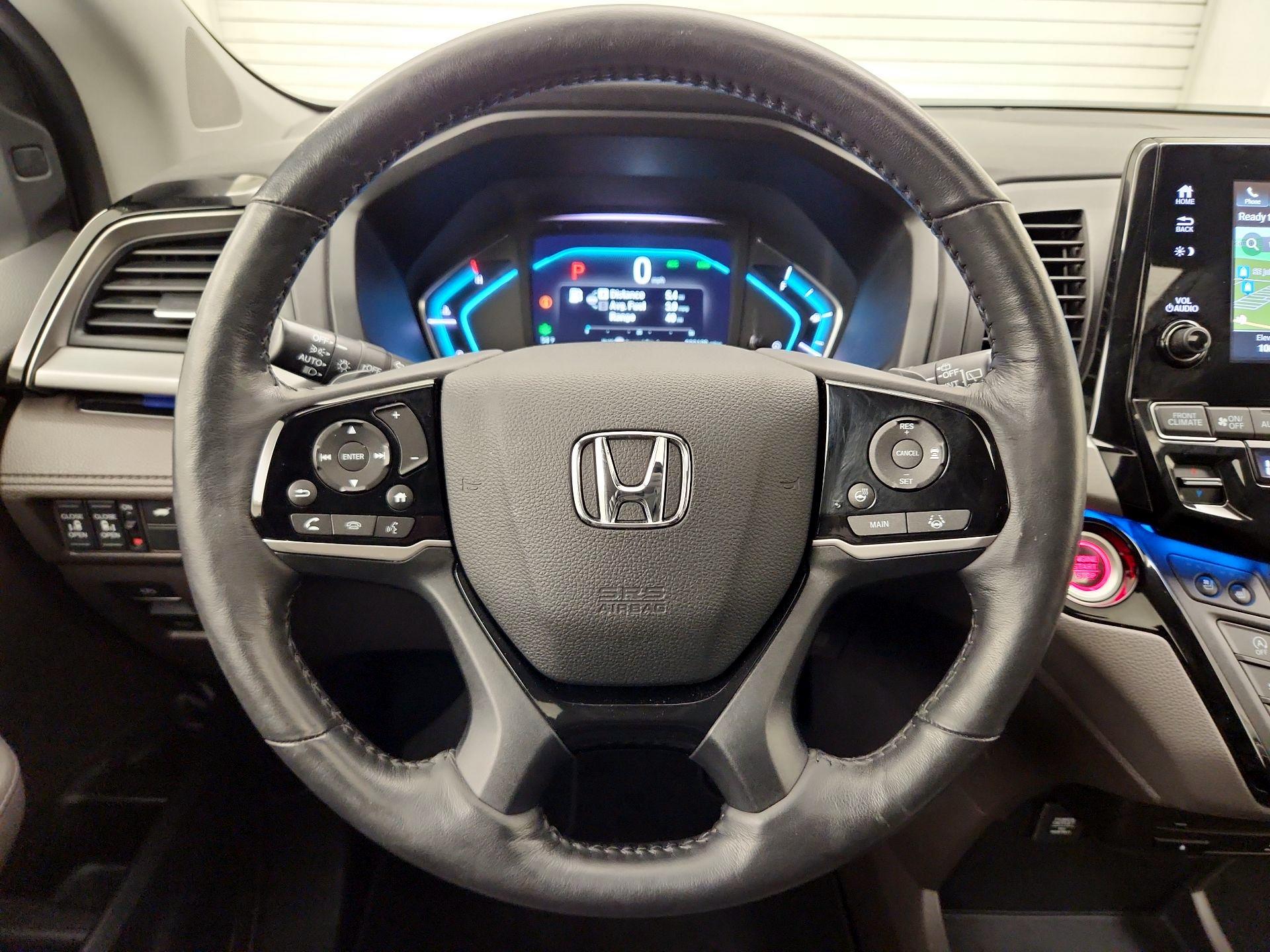 Thumbnail: 2018 Honda Odyssey - 10