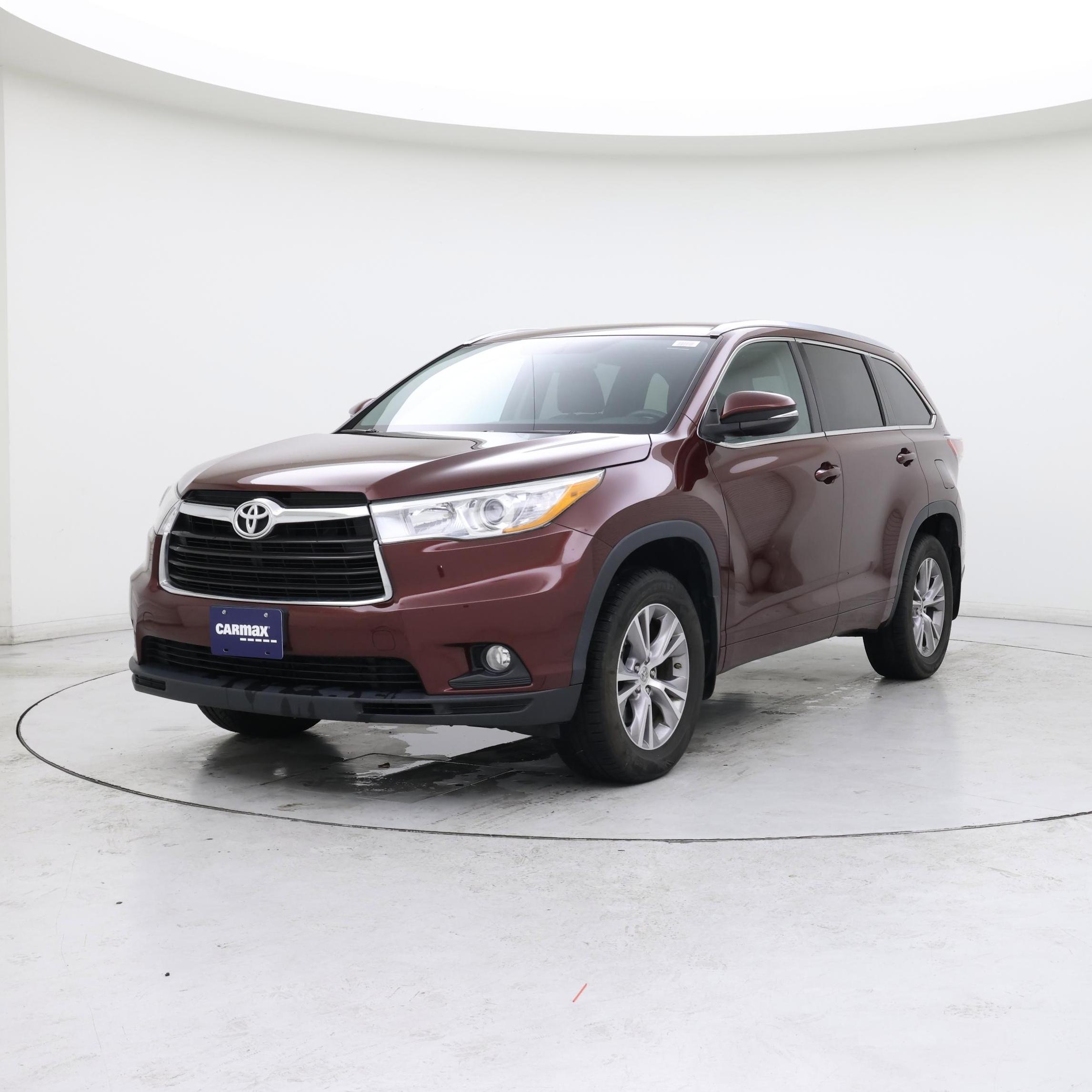Thumbnail: 2015 Toyota Highlander - 4
