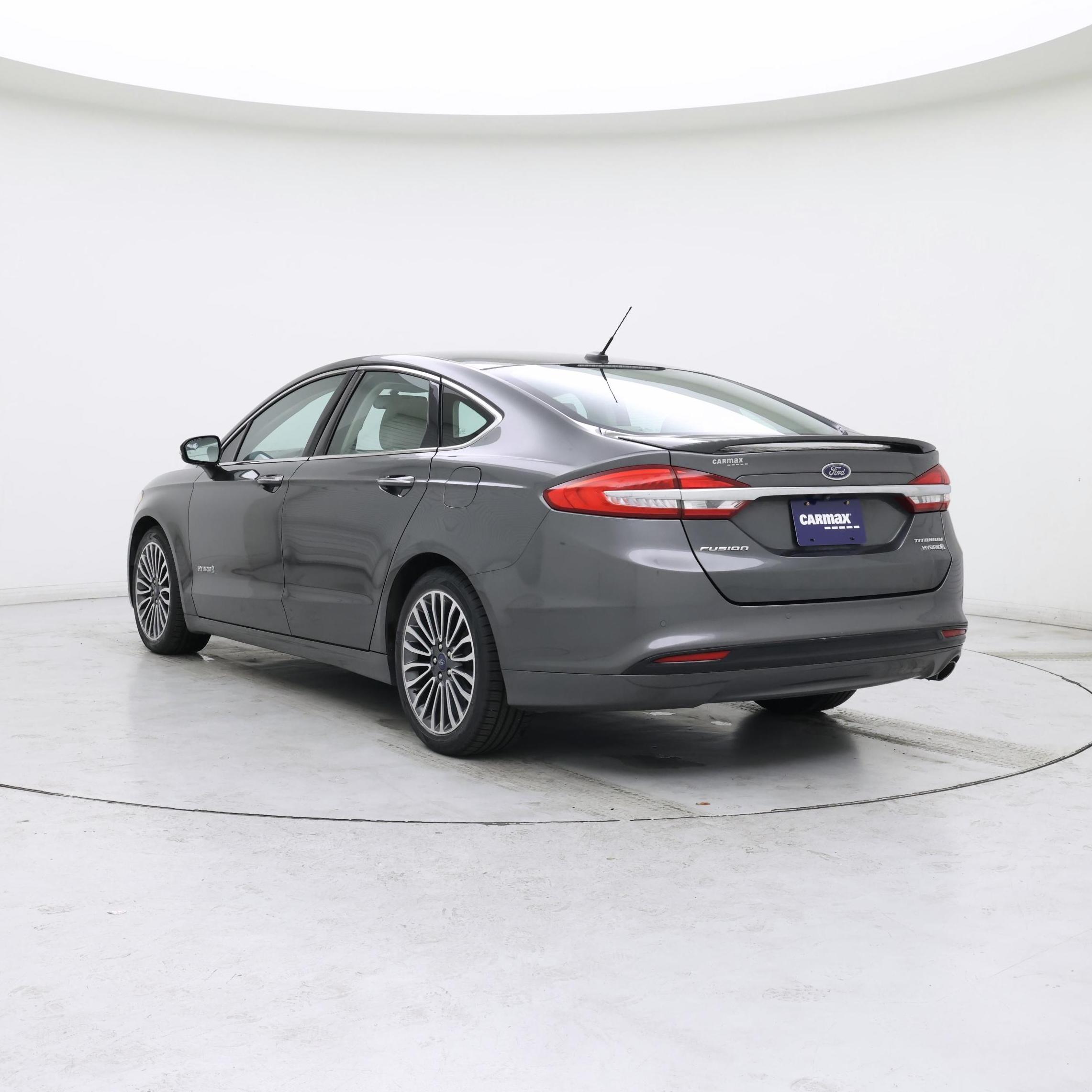 Thumbnail: 2017 Ford Fusion - 2