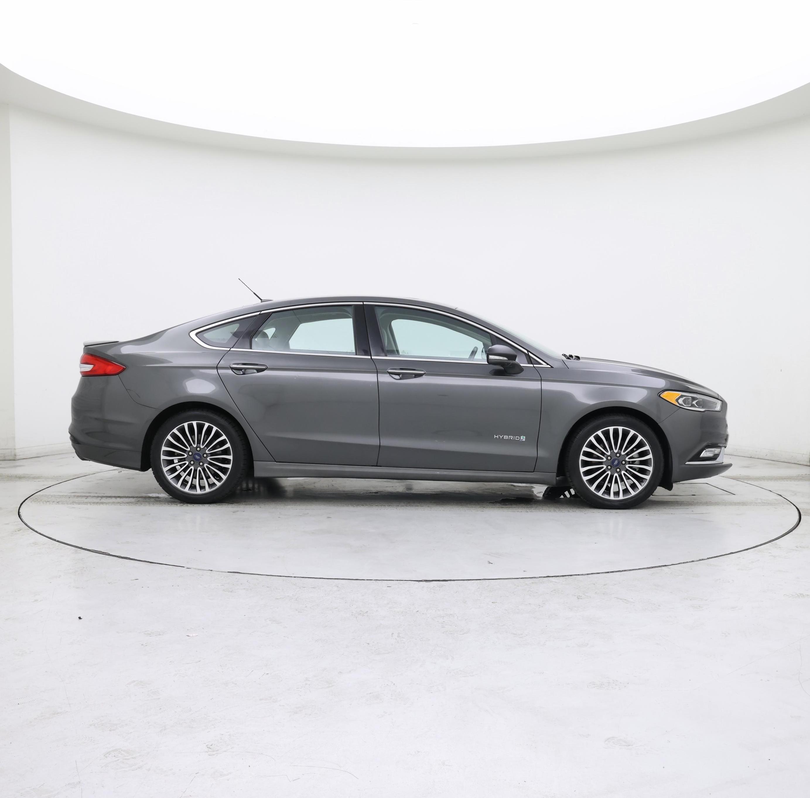 Thumbnail: 2017 Ford Fusion - 7