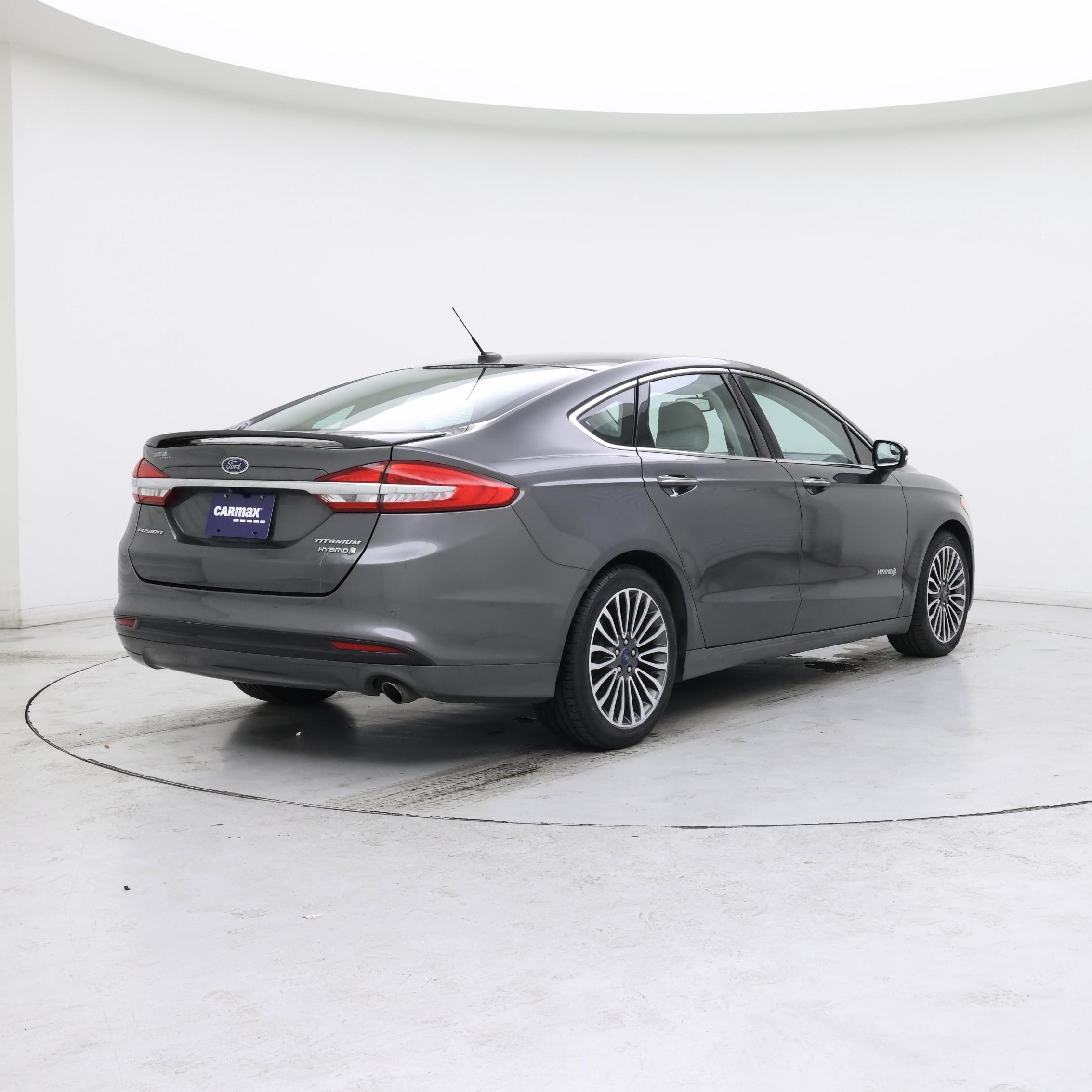 Thumbnail: 2017 Ford Fusion - 8