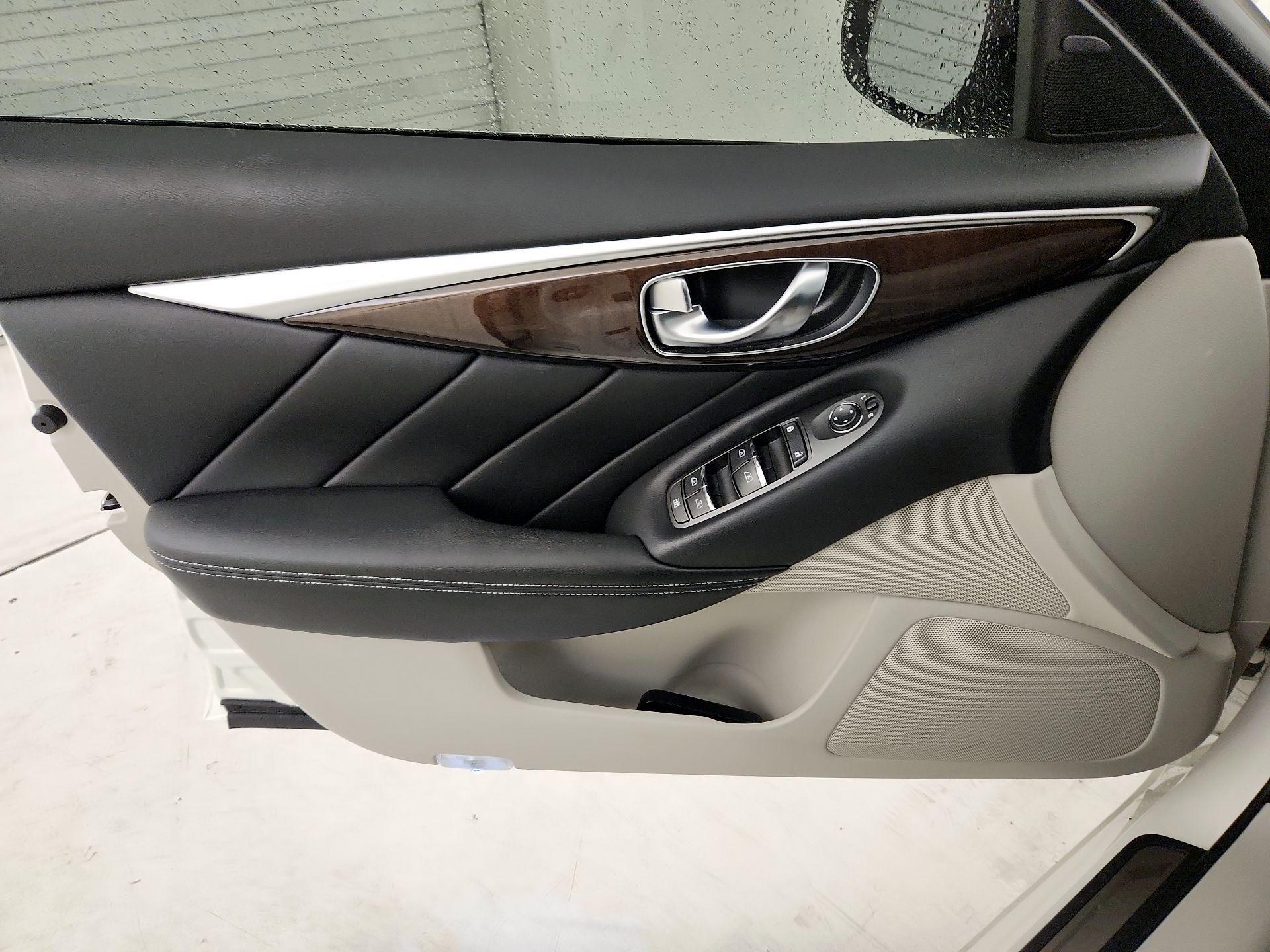Thumbnail: 2019 INFINITI Q50 - 12