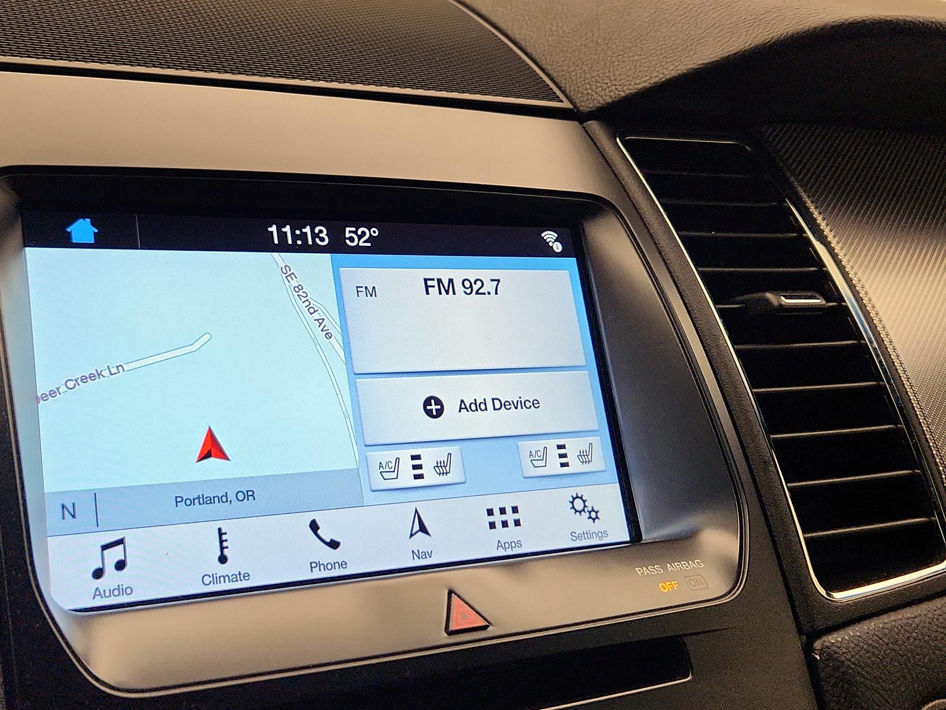 Thumbnail: 2016 Ford Taurus - 16