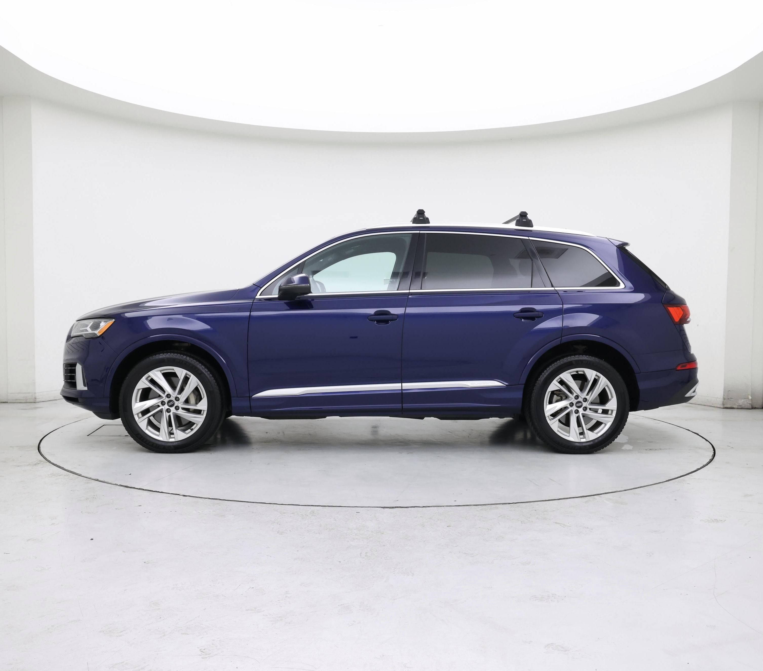 Thumbnail: 2021 Audi Q7 - 3