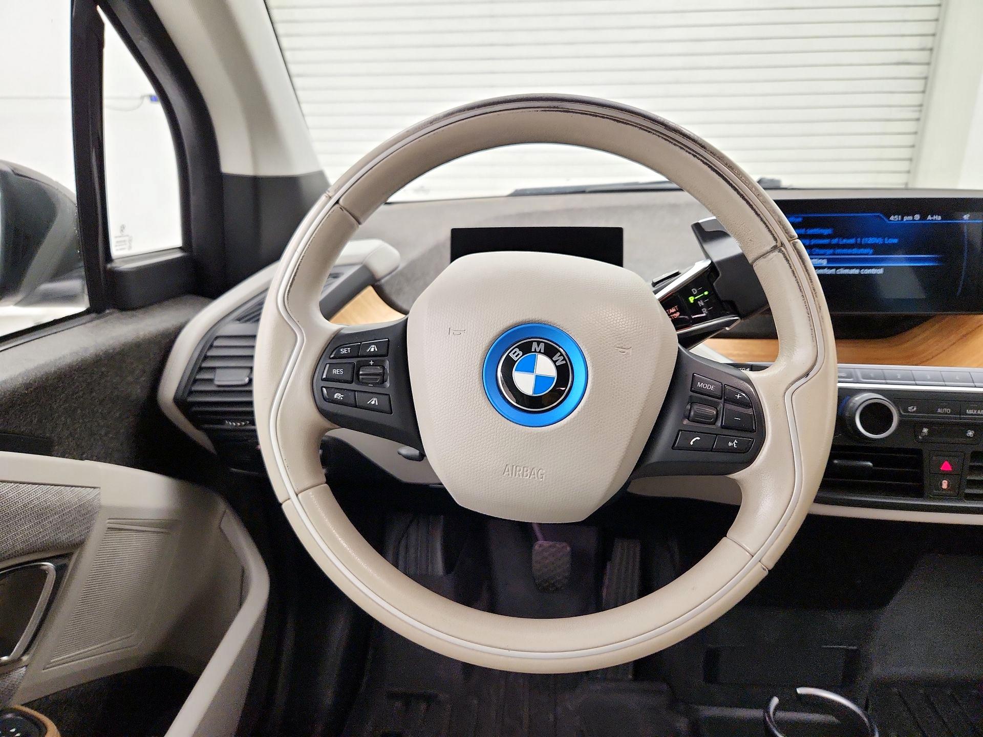 Thumbnail: 2016 BMW i3 - 10