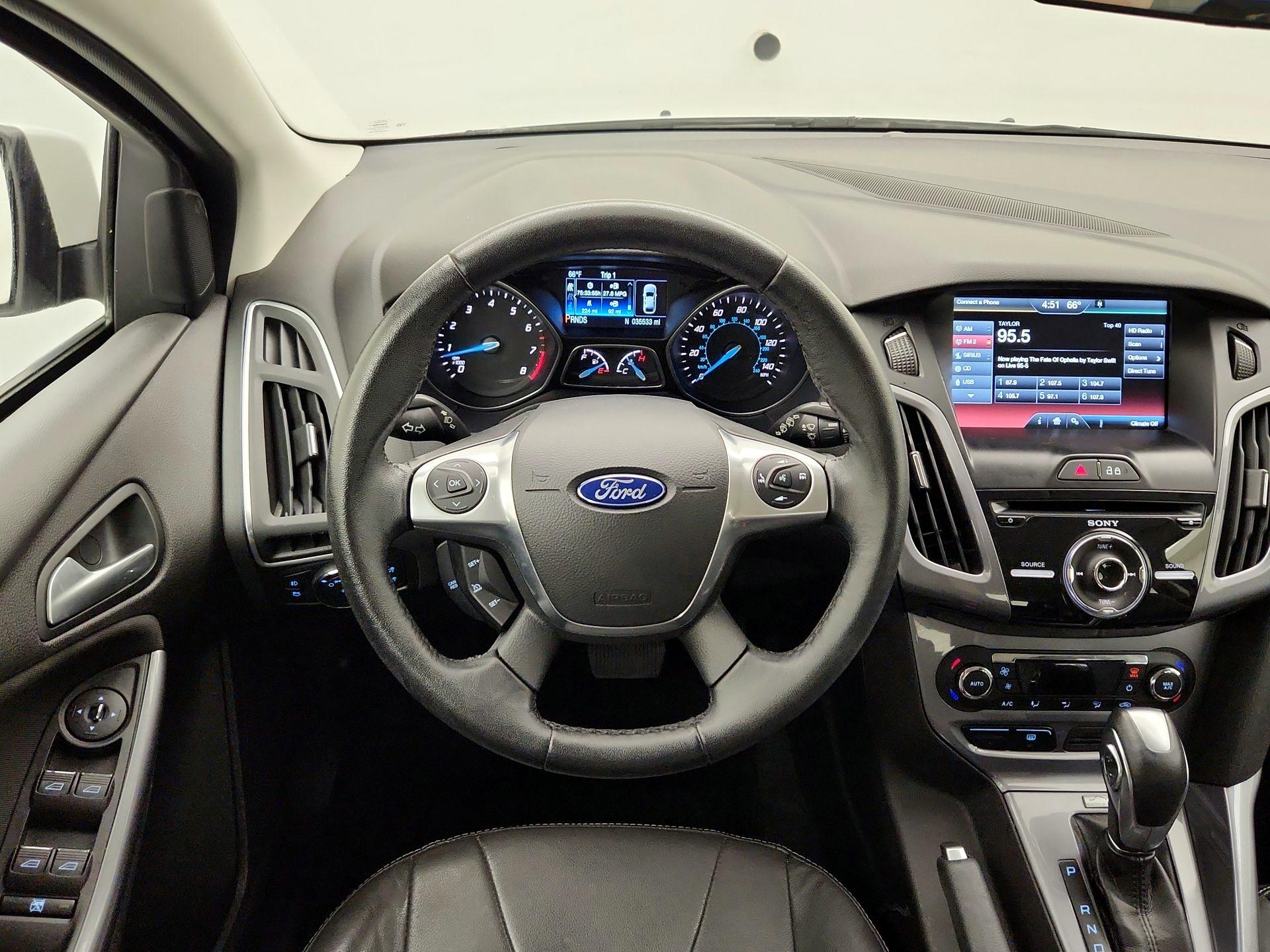 Thumbnail: 2014 Ford Focus - 10