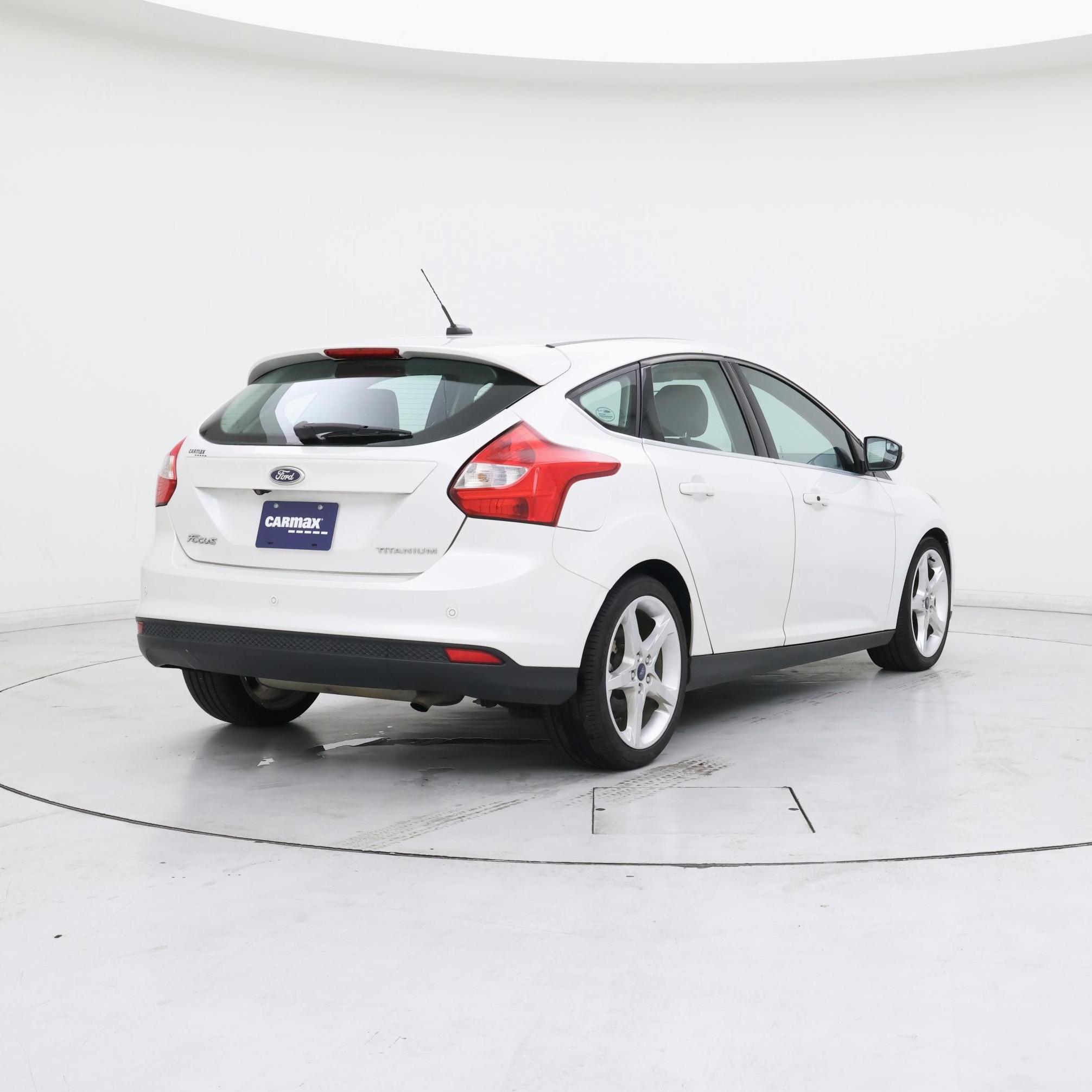 Thumbnail: 2014 Ford Focus - 8