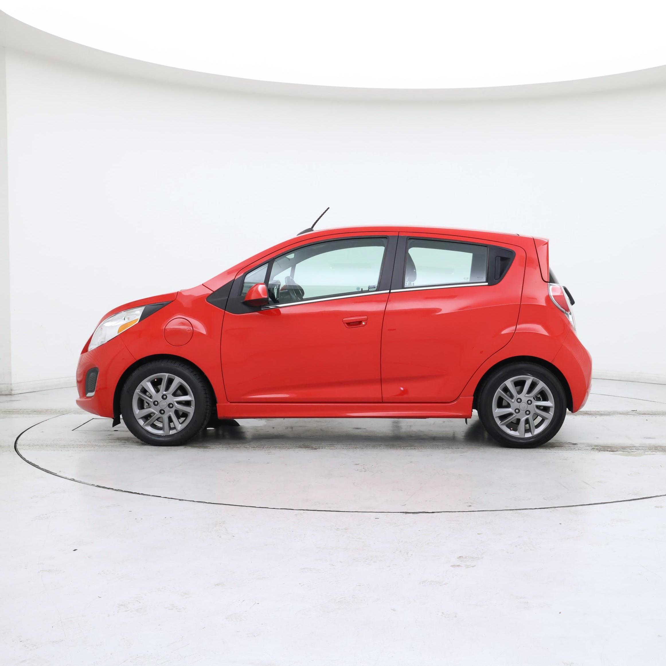 Thumbnail: 2015 Chevrolet Spark - 3