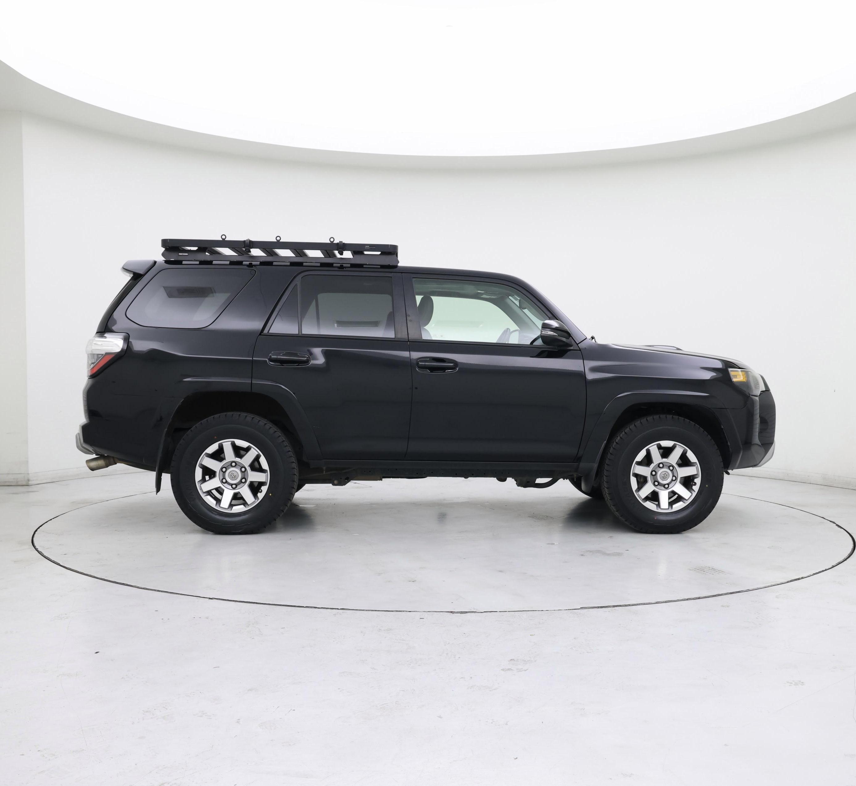 Thumbnail: 2015 Toyota 4Runner - 7