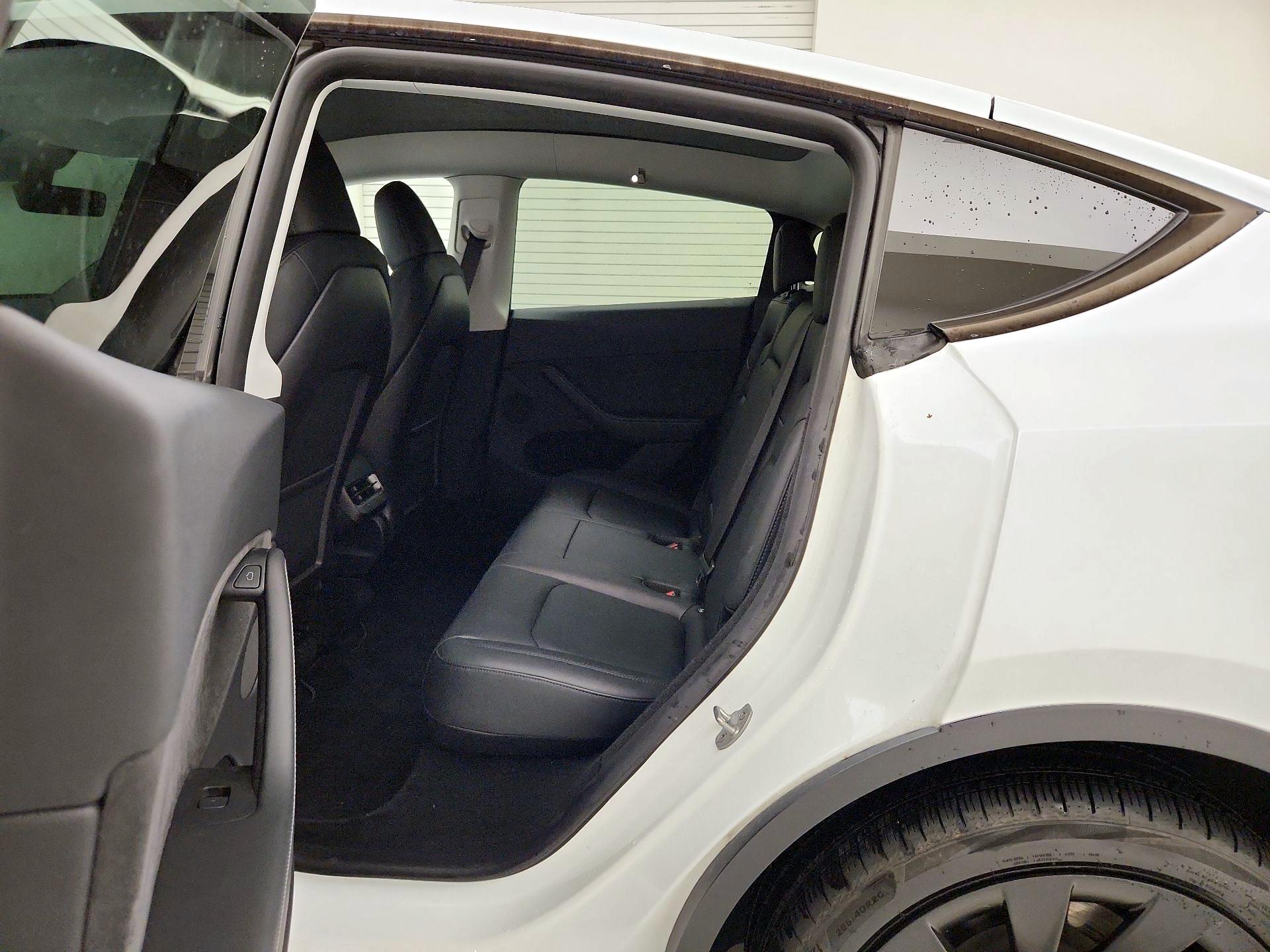 Thumbnail: 2023 Tesla Model Y - 20