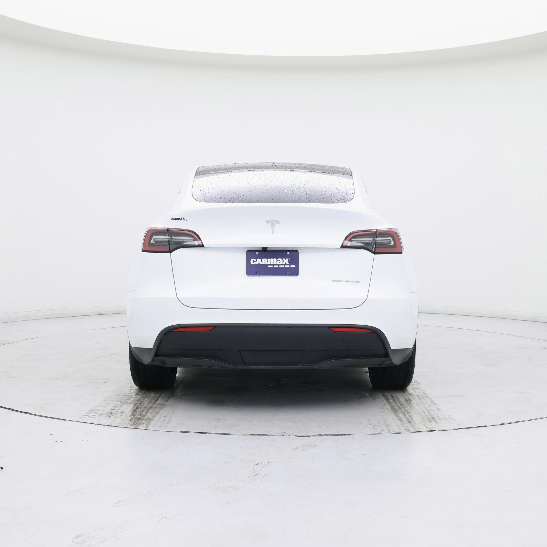 Thumbnail: 2023 Tesla Model Y - 6