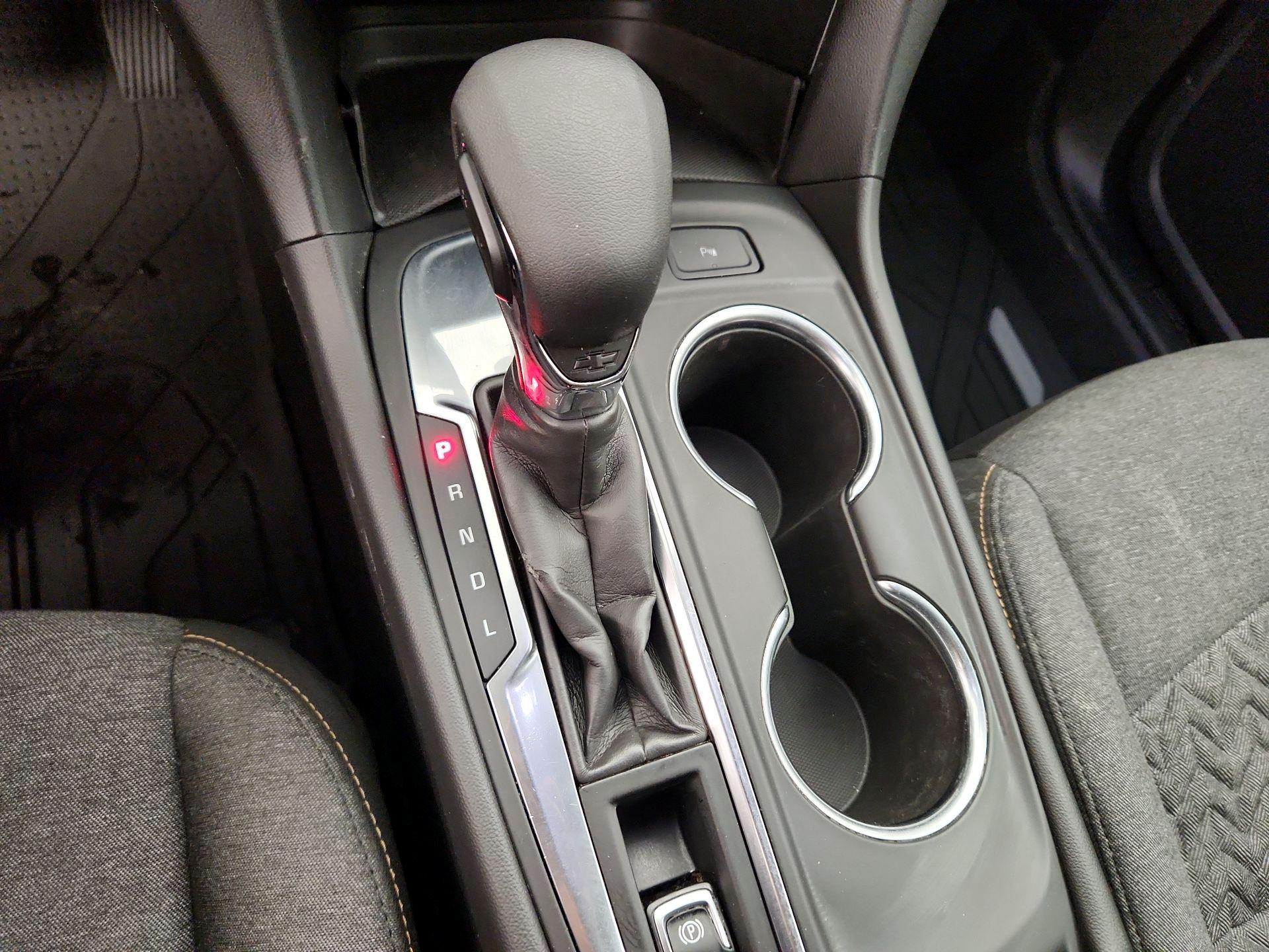 Thumbnail: 2022 Chevrolet Equinox - 17