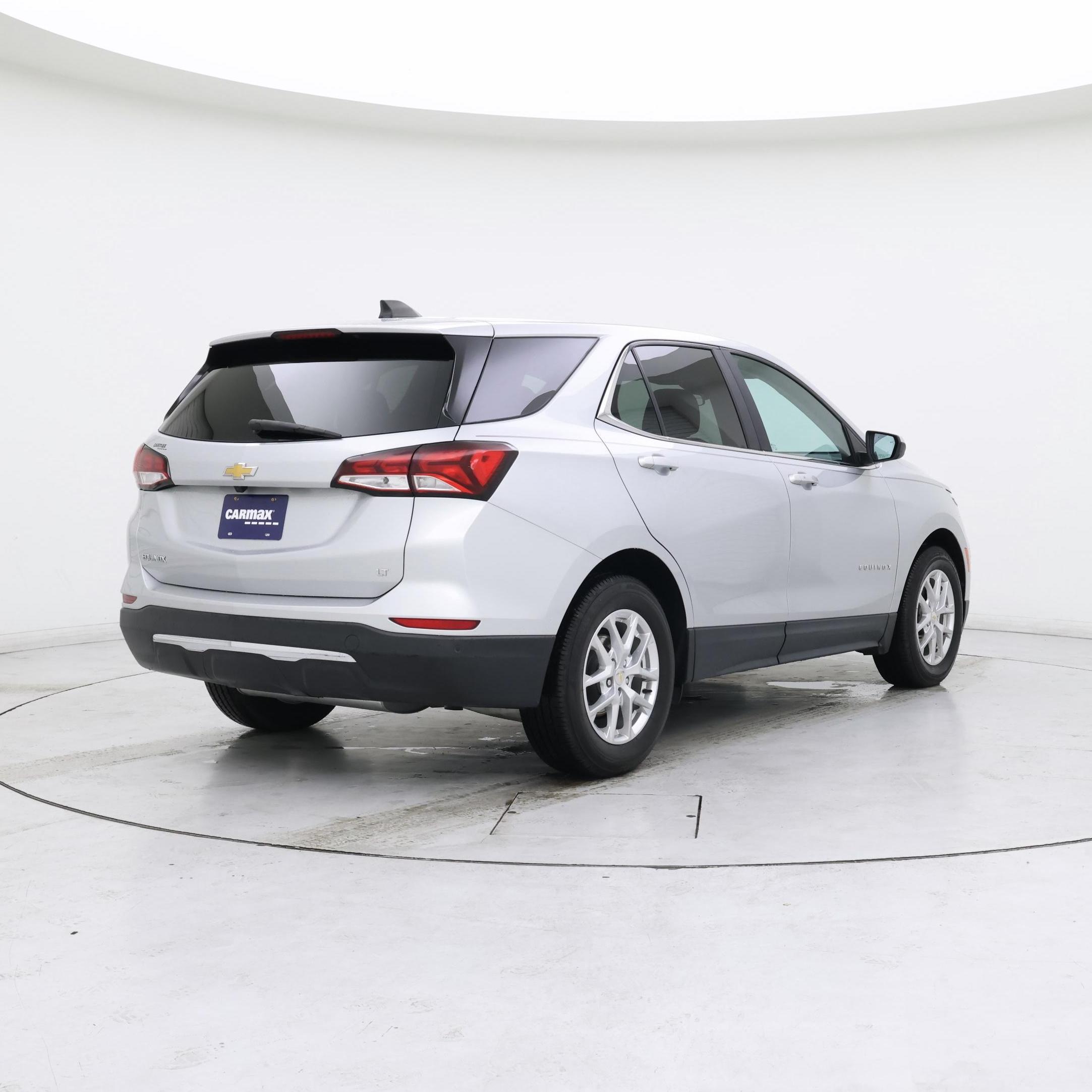 Thumbnail: 2022 Chevrolet Equinox - 8