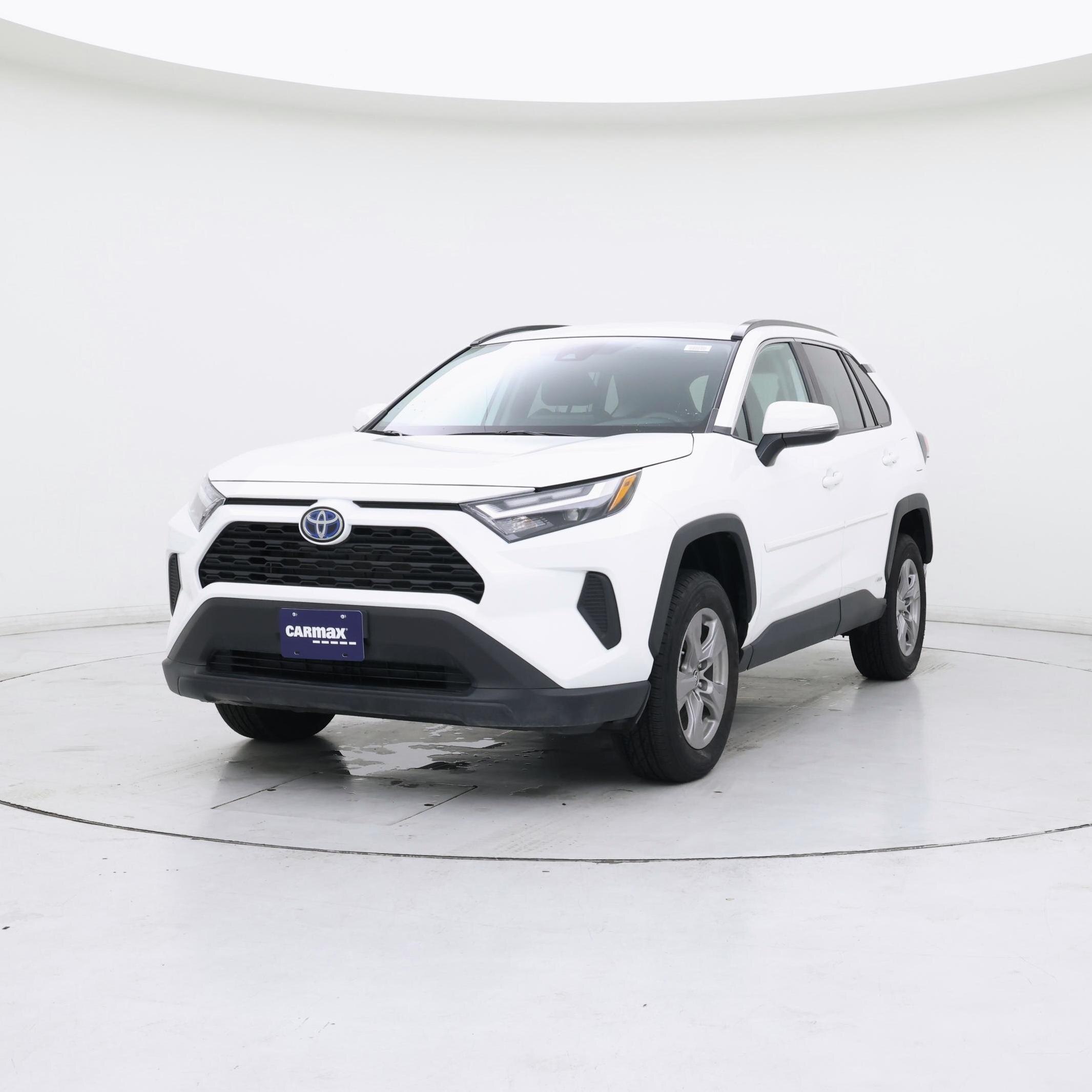 Thumbnail: 2023 Toyota RAV4 - 4