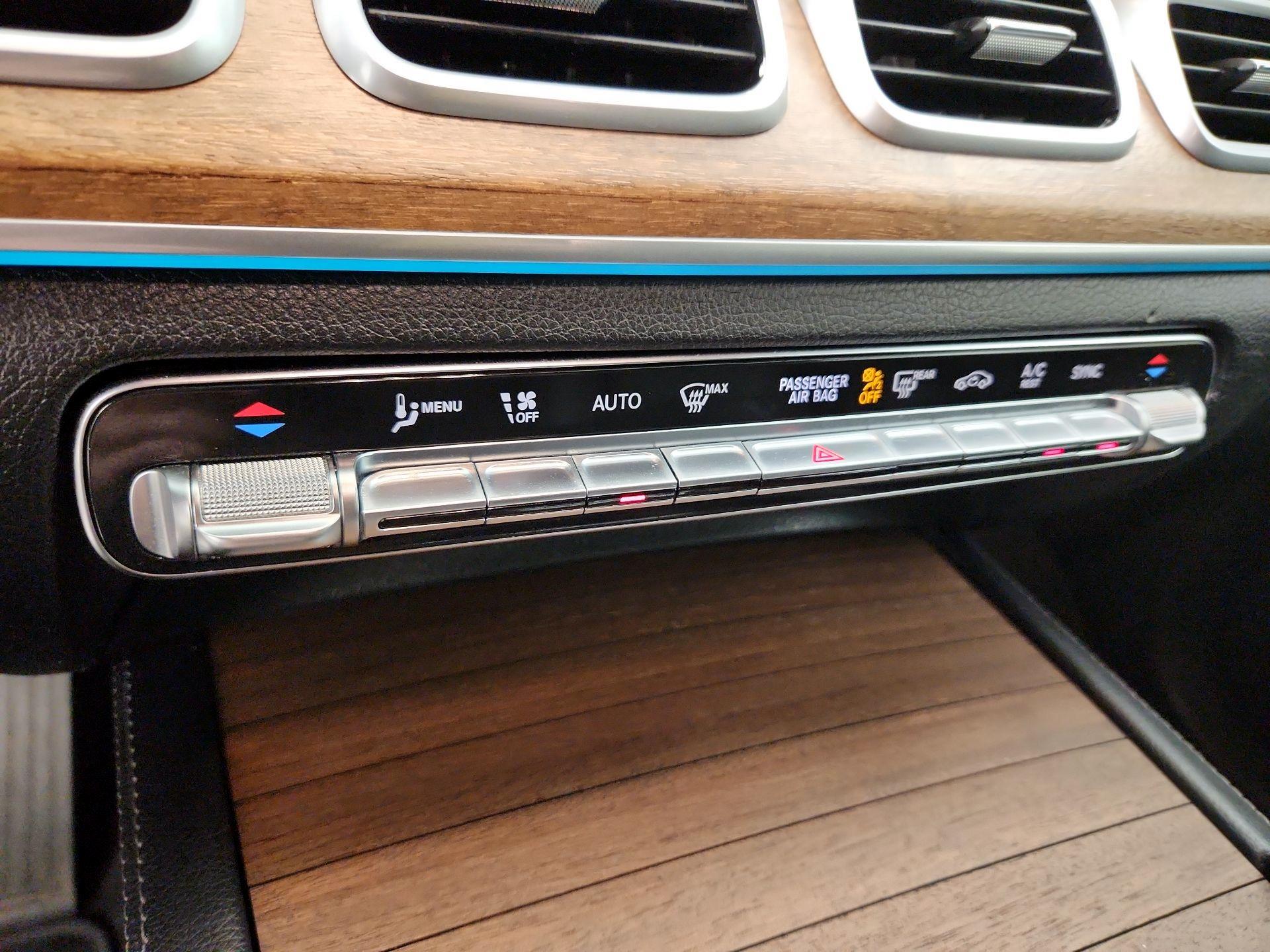 Thumbnail: 2020 Mercedes-Benz GLS - 17