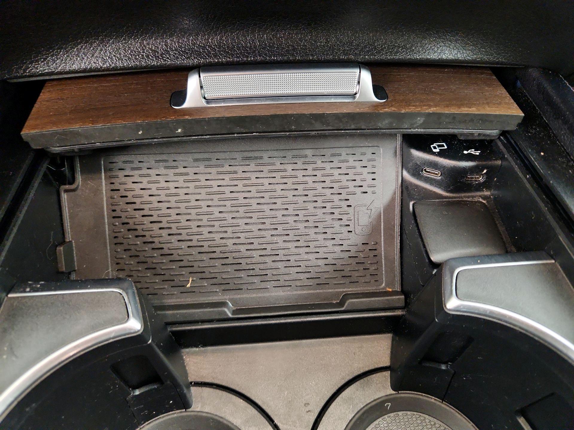 Thumbnail: 2020 Mercedes-Benz GLS - 19