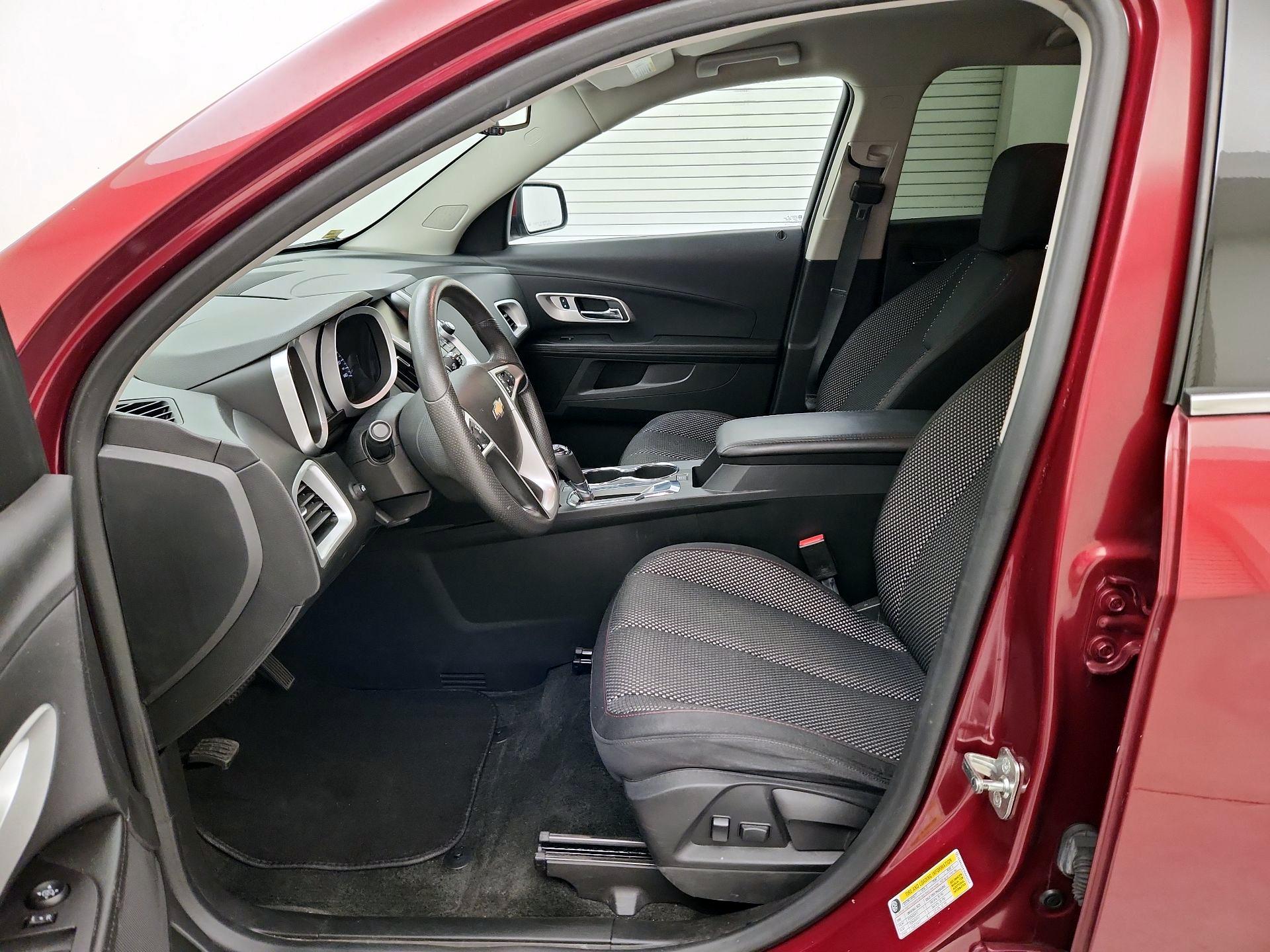 Thumbnail: 2016 Chevrolet Equinox - 11