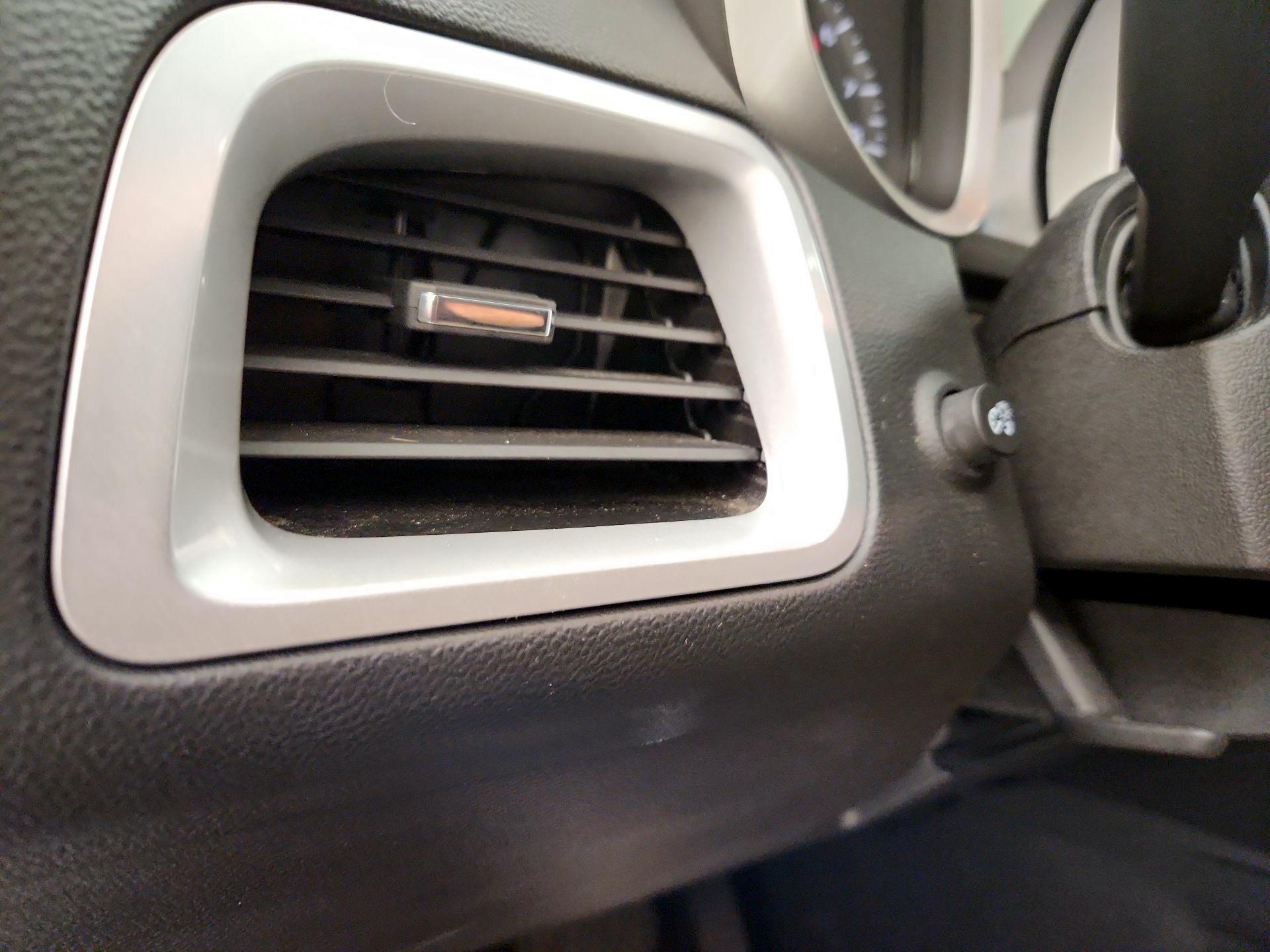 Thumbnail: 2016 Chevrolet Equinox - 13
