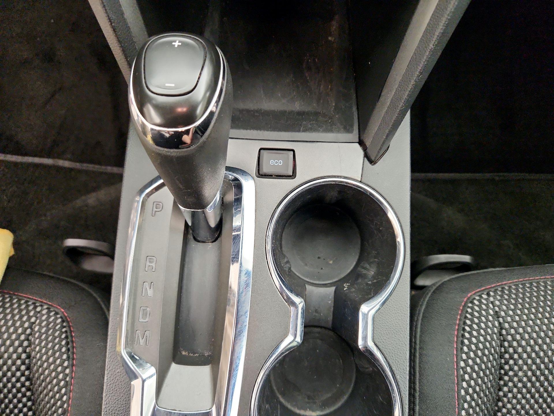 Thumbnail: 2016 Chevrolet Equinox - 17