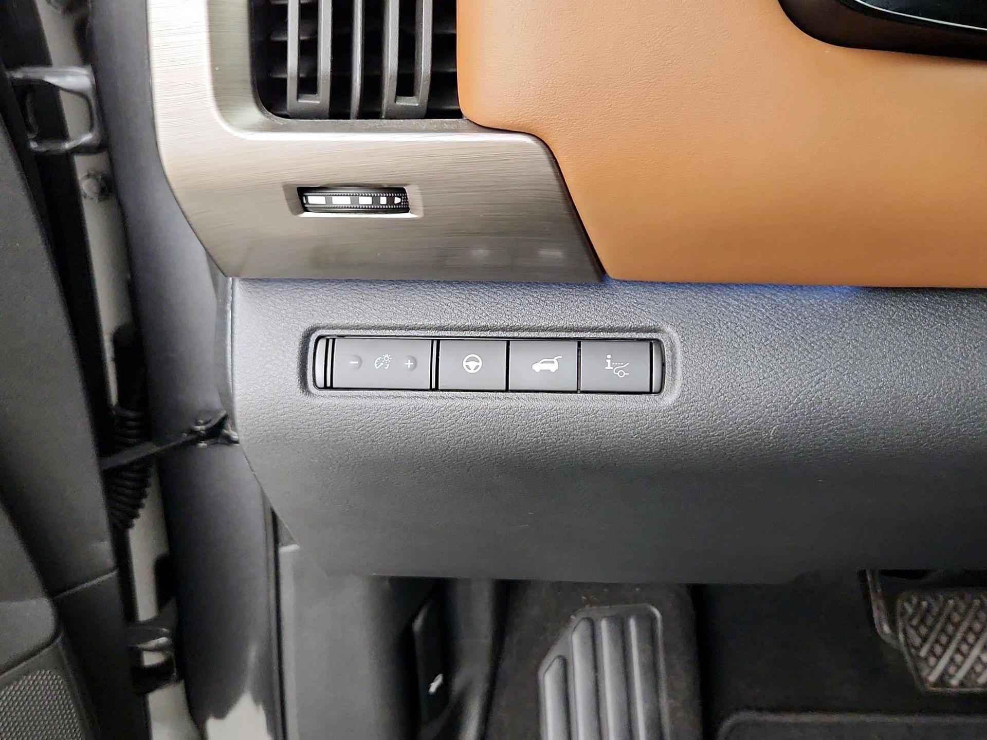 Thumbnail: 2023 Nissan Pathfinder - 13