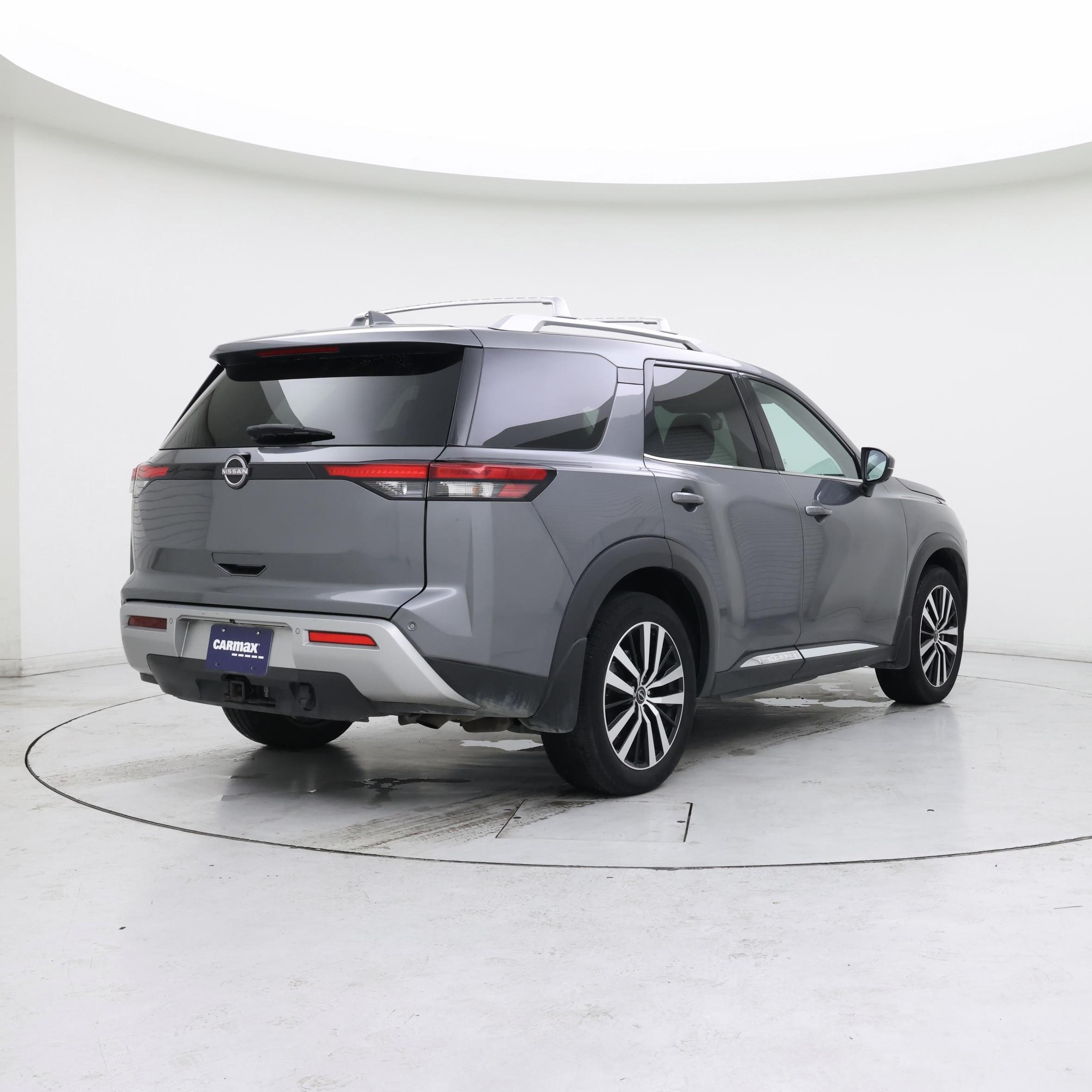 Thumbnail: 2023 Nissan Pathfinder - 8