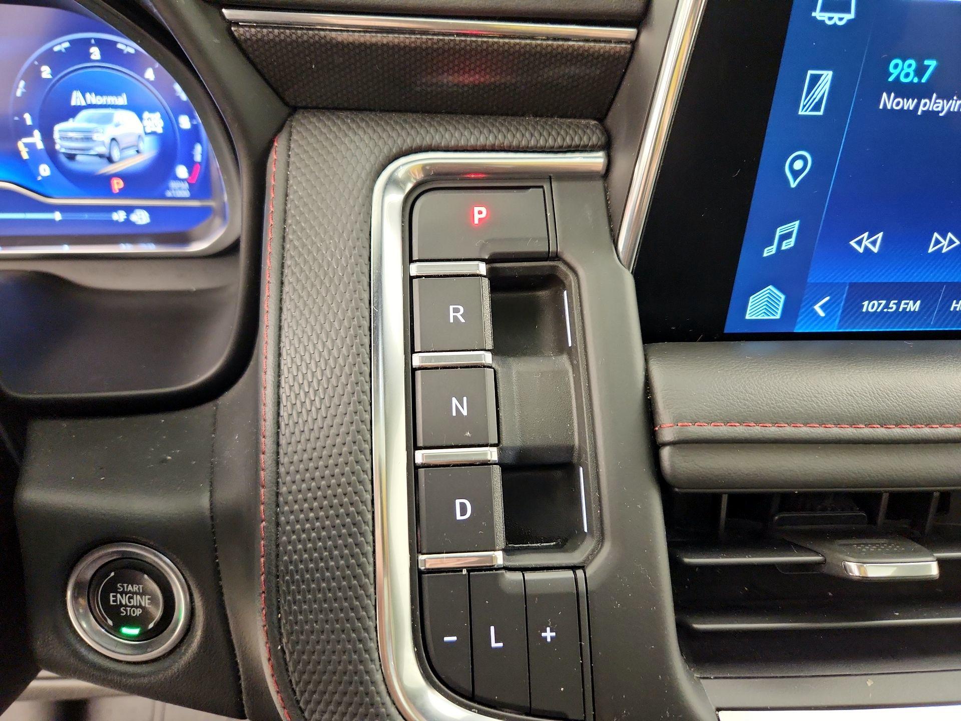 Thumbnail: 2022 Chevrolet Tahoe - 17