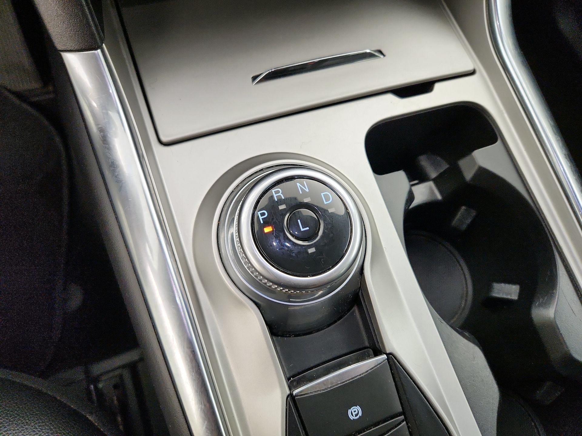 Thumbnail: 2023 Ford Explorer - 18