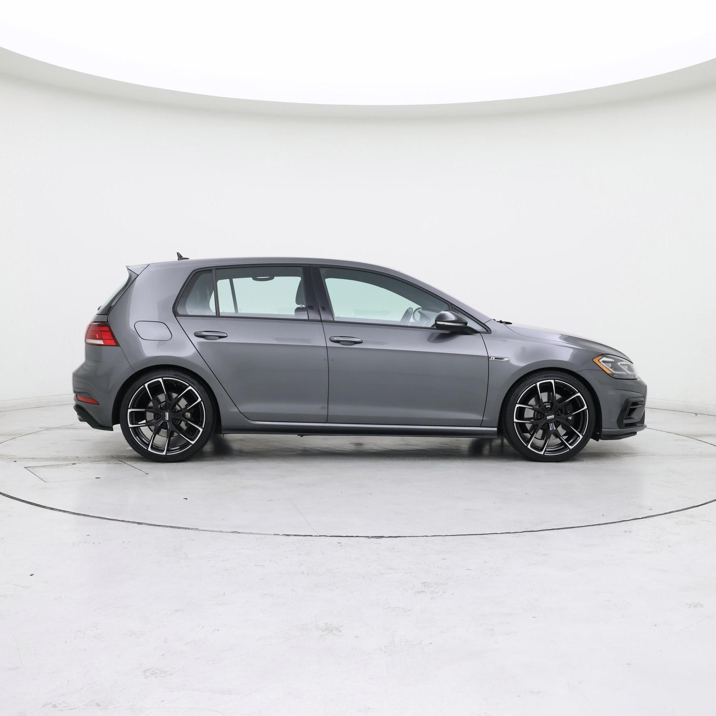 Thumbnail: 2019 Volkswagen Golf - 7