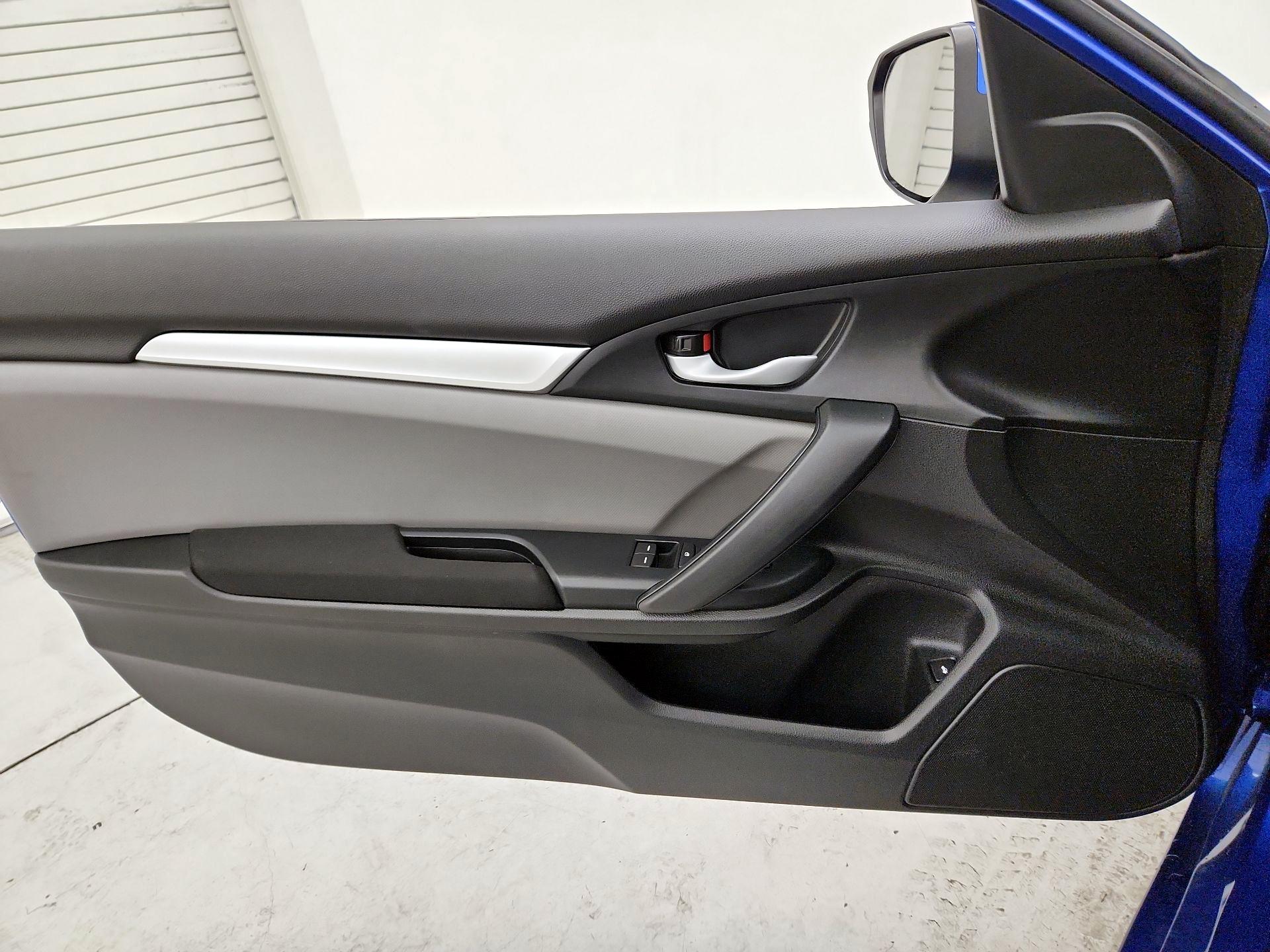 Thumbnail: 2018 Honda Civic - 12