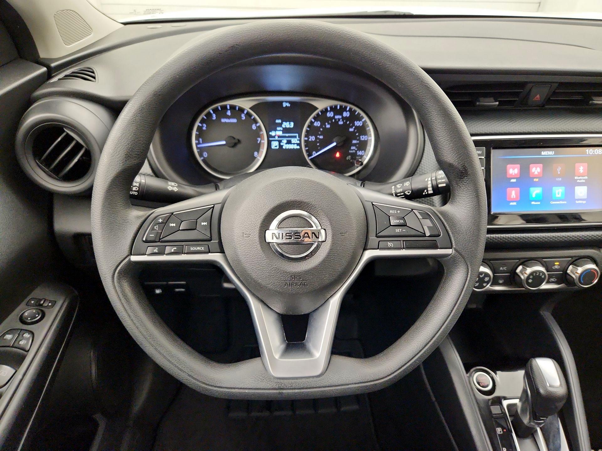 Thumbnail: 2021 Nissan Kicks - 10