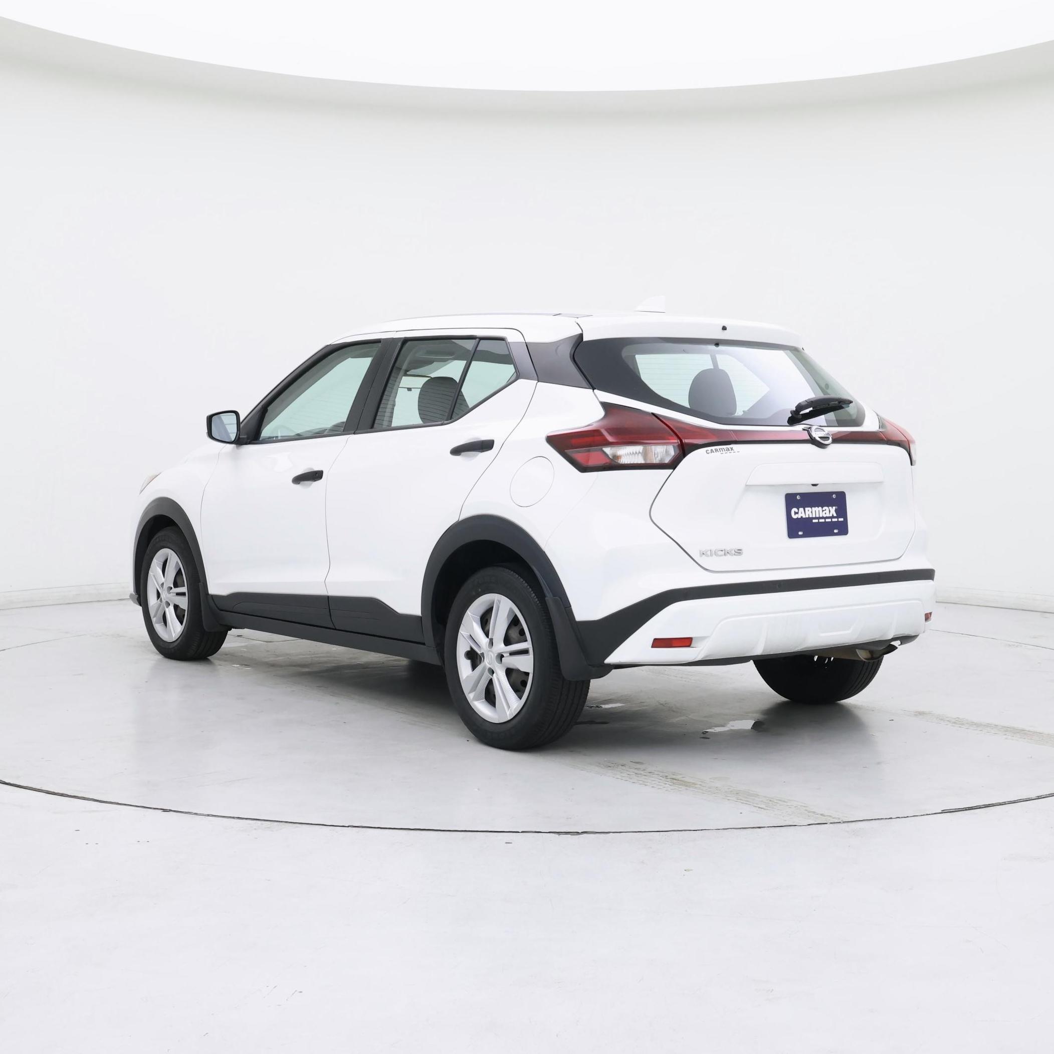 Thumbnail: 2021 Nissan Kicks - 2