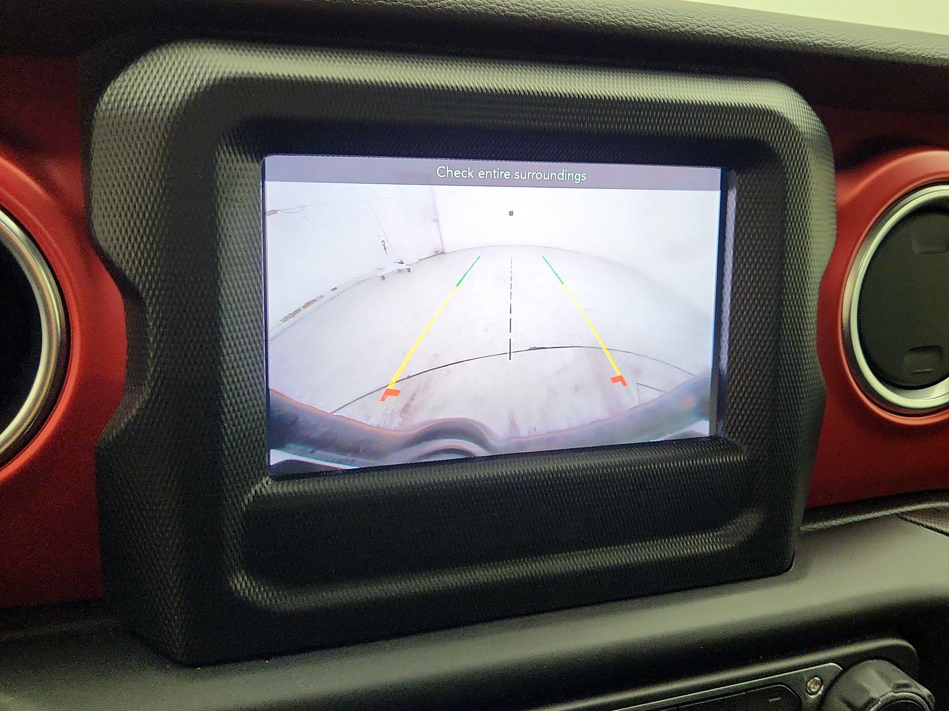 Thumbnail: 2021 Jeep Wrangler - 14