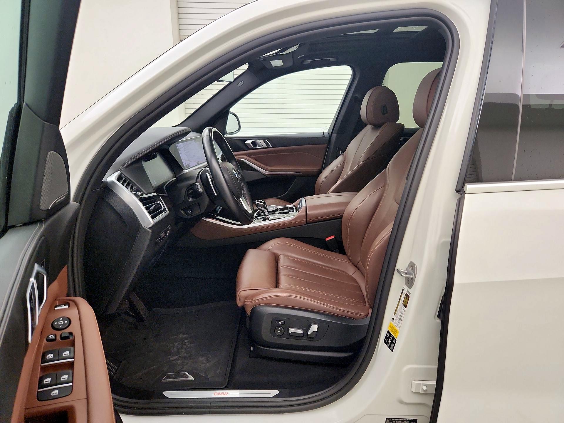 Thumbnail: 2020 BMW X5 - 11